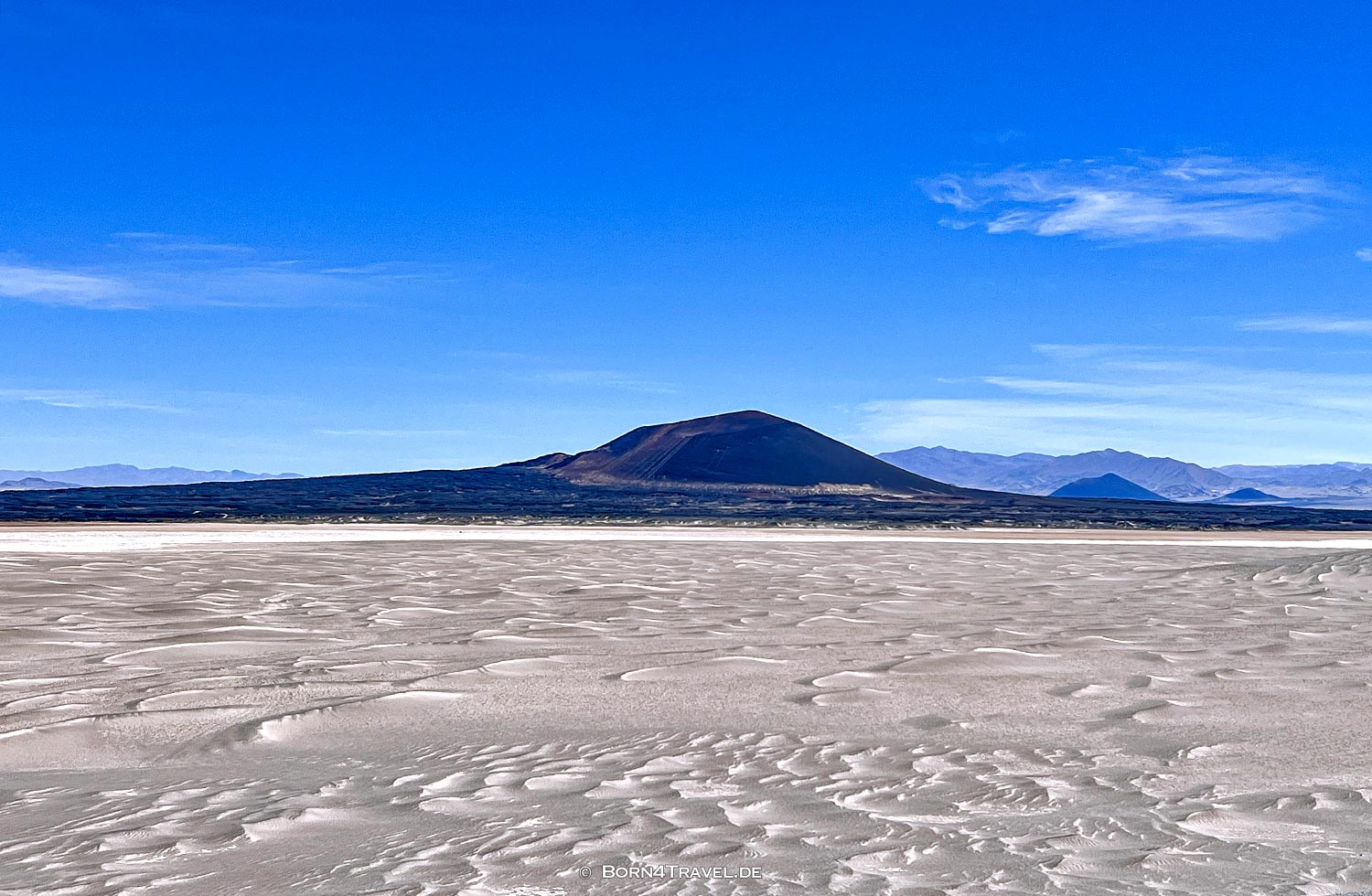 Volcano Carachi Pampa,Argentinien2023,born4travel.de