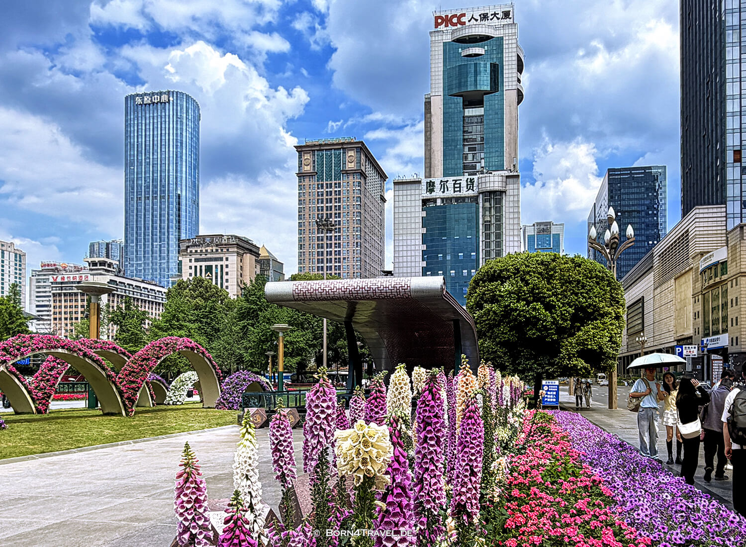 Tianfu Square,Chengdu,Sichuan,China2026,born4travel.de