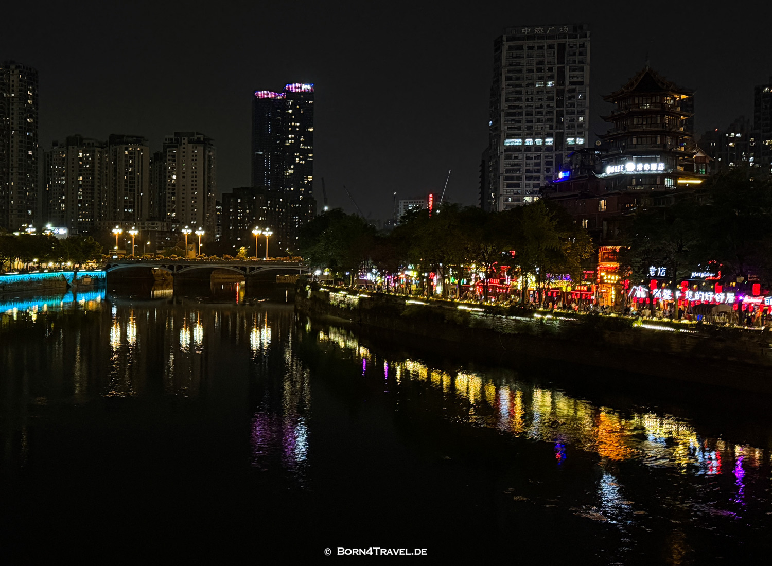 Anshun Corridor Bridge,Chengdu,Sichuan,China2026,born4travel.de
