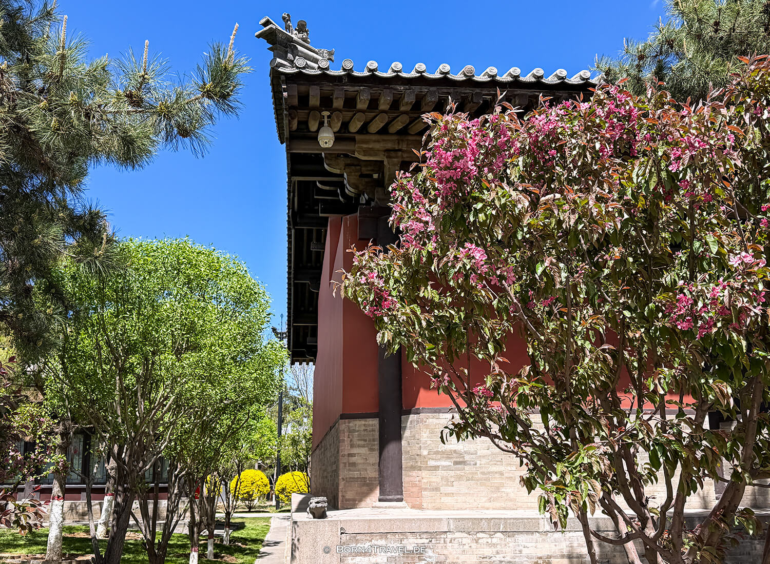 Hanfu,Huayan Tempel,Datong,China2026,born4travel.de