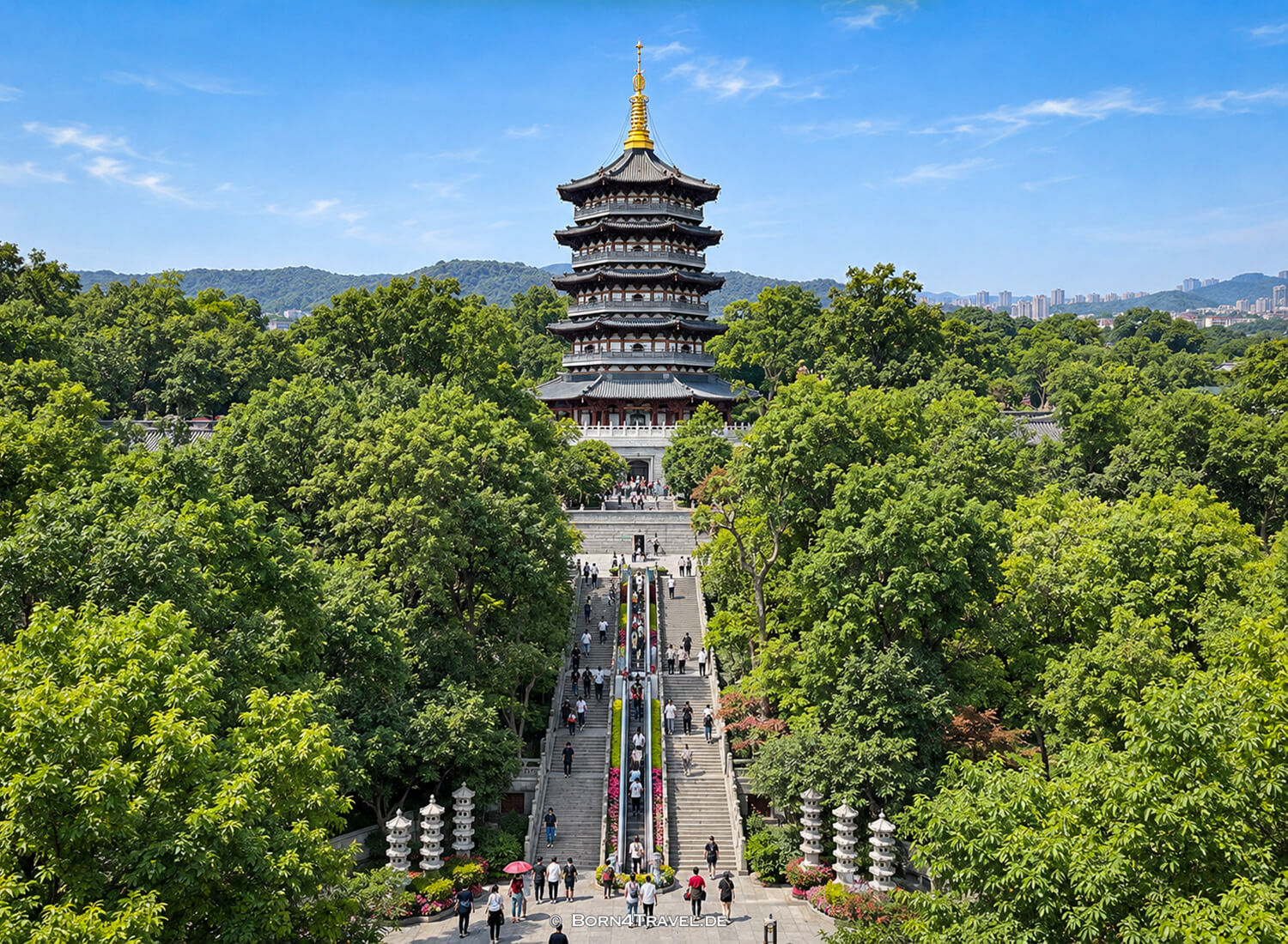 Leifeng Pagode,Hangzhou,China2026,born4travel.de