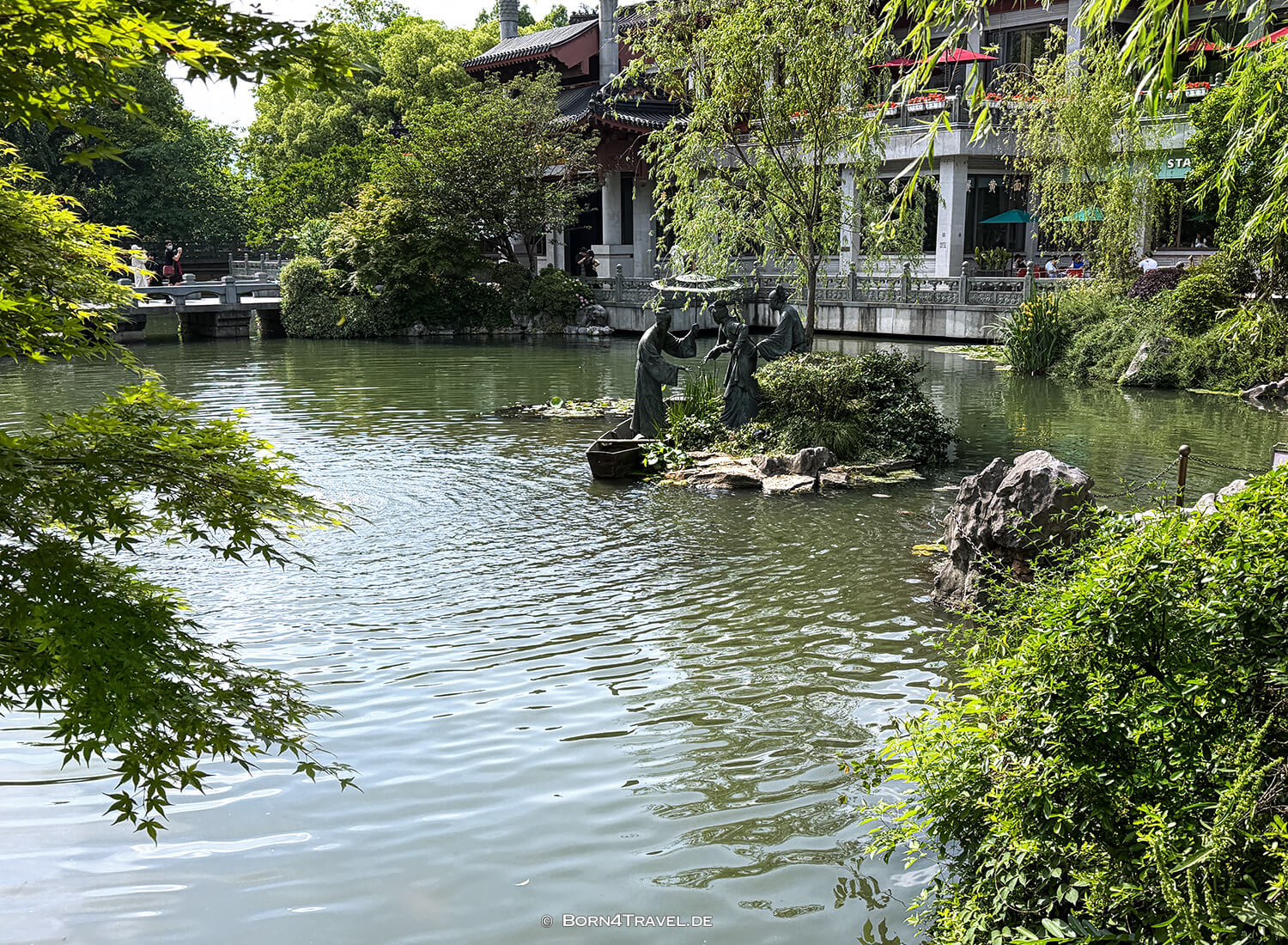 Leifeng Pagode,Hangzhou,China2026,born4travel.de
