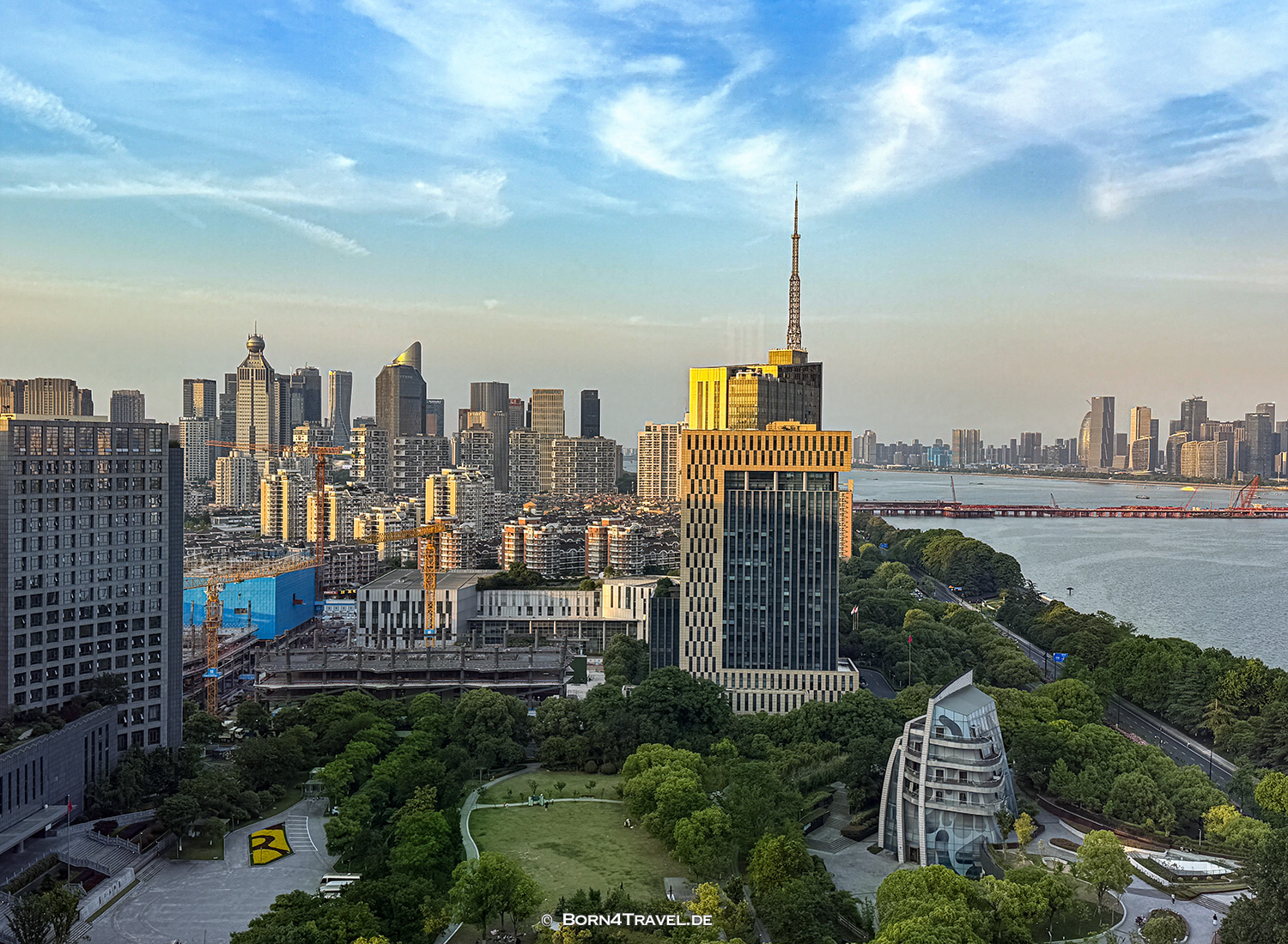 Hangzhou The Azure Luxury Collection Hotel,China2026,born4travel.de