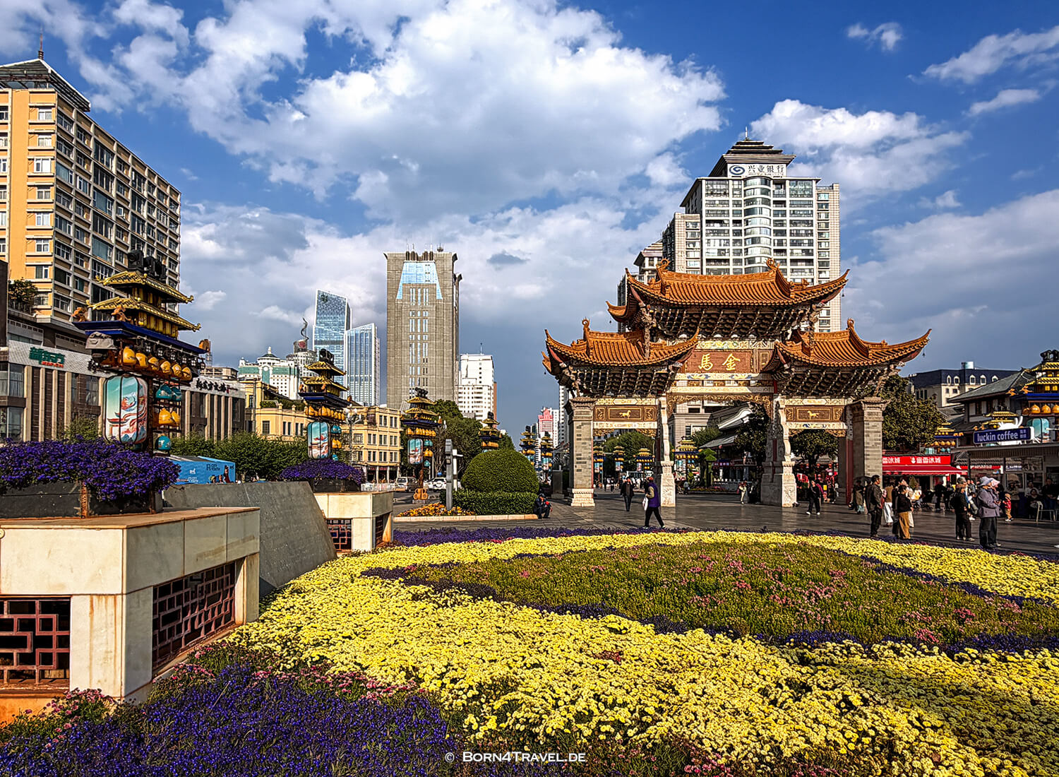 Jingbi Road,Kunming,Yunnan,China2026,born4travel.de