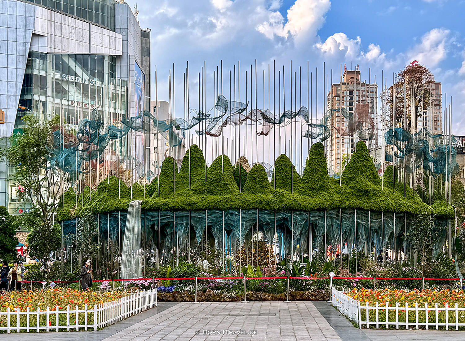 Nanping Street,Kunming,Yunnan,China2026,born4travel.de