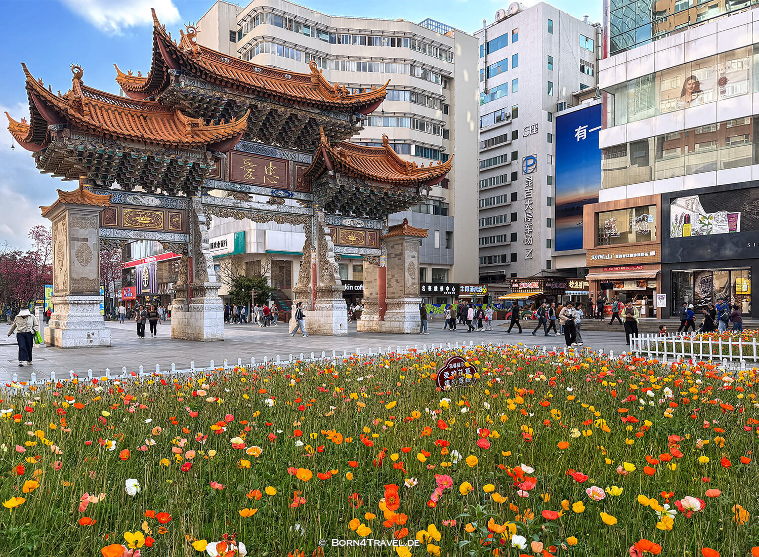 Nanping Street,Kunming,Yunnan,China2026,born4travel.de