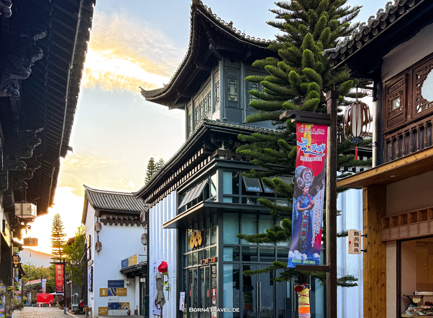 Kunming,Yunnan,China2026,born4travel.de