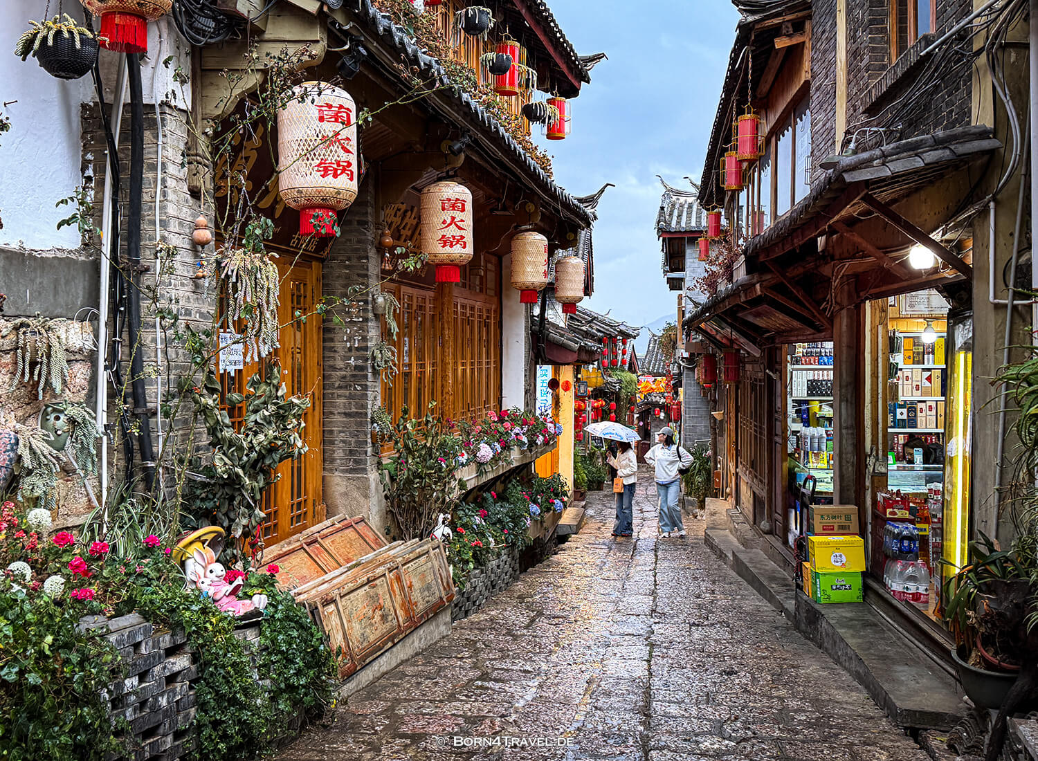 Lijiang,Yunnan,China2026,born4travel.de