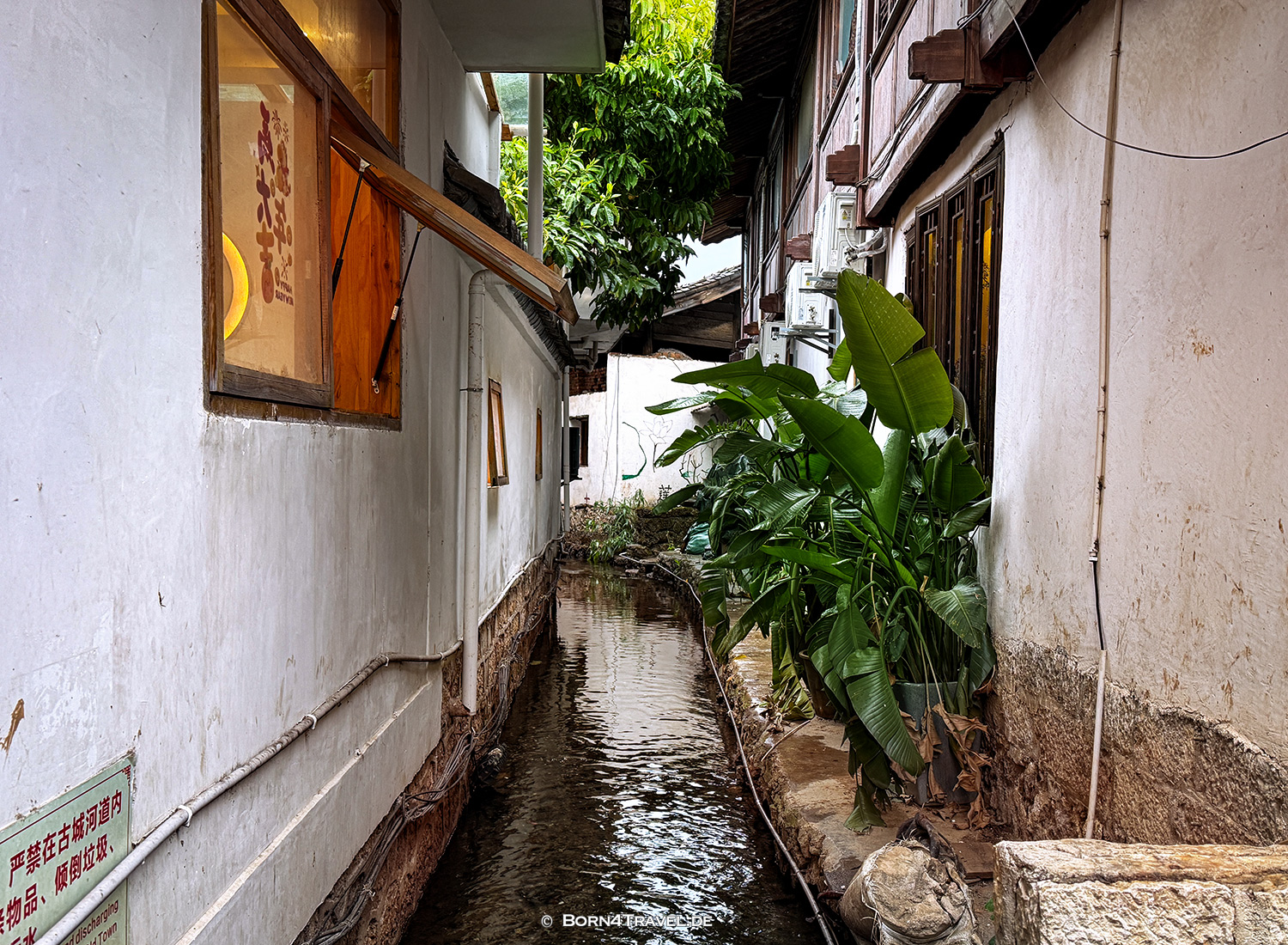 Lijiang,Yunnan,China2026,born4travel.de