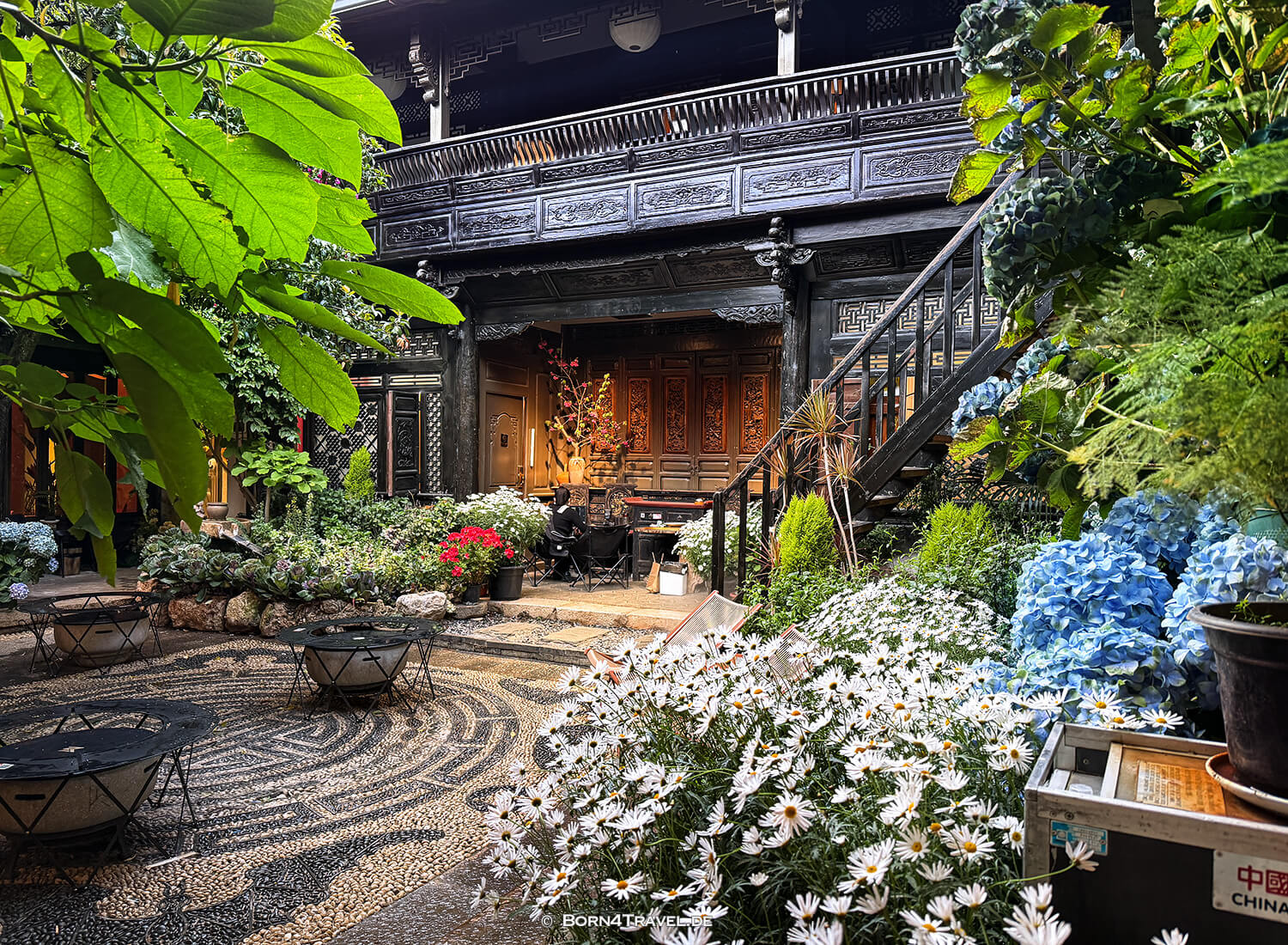 Lijiang,Yunnan,China2026,born4travel.de