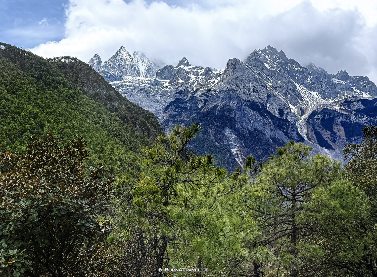 Blue Moon ValleyLijiang,Yunnan,China2026,born4travel.de