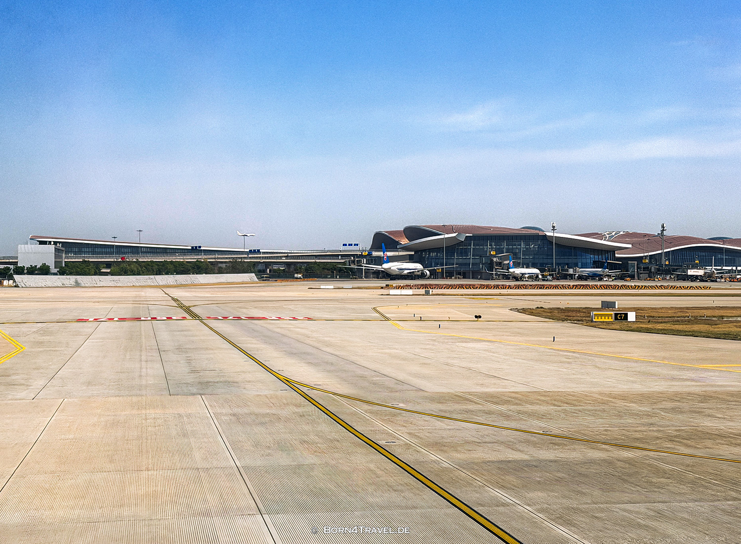 Beijing Daxing International Airport,China2026,born4travel.de