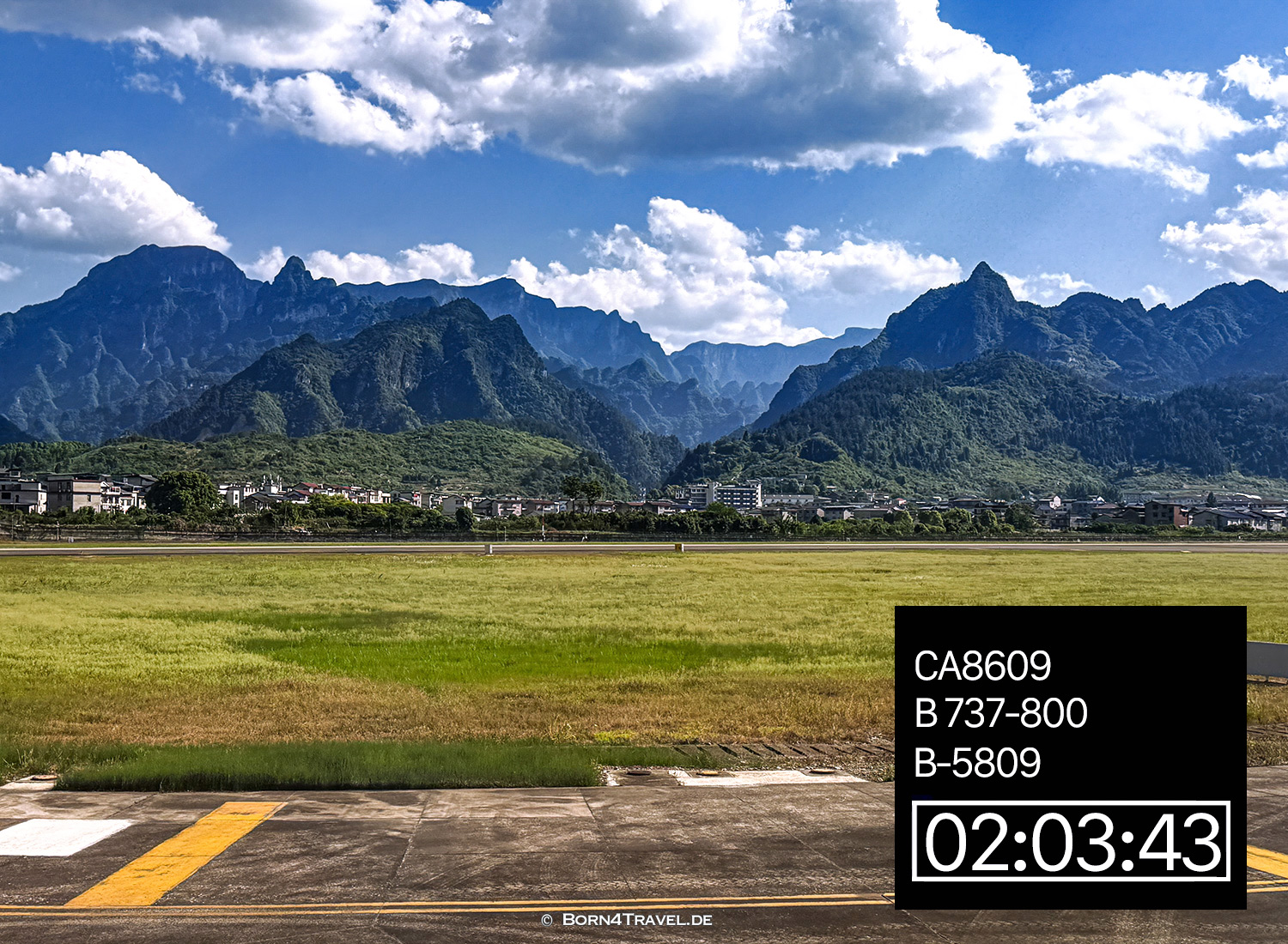 Beijing to Zhangjiajie flight, China2026,born4travel.de