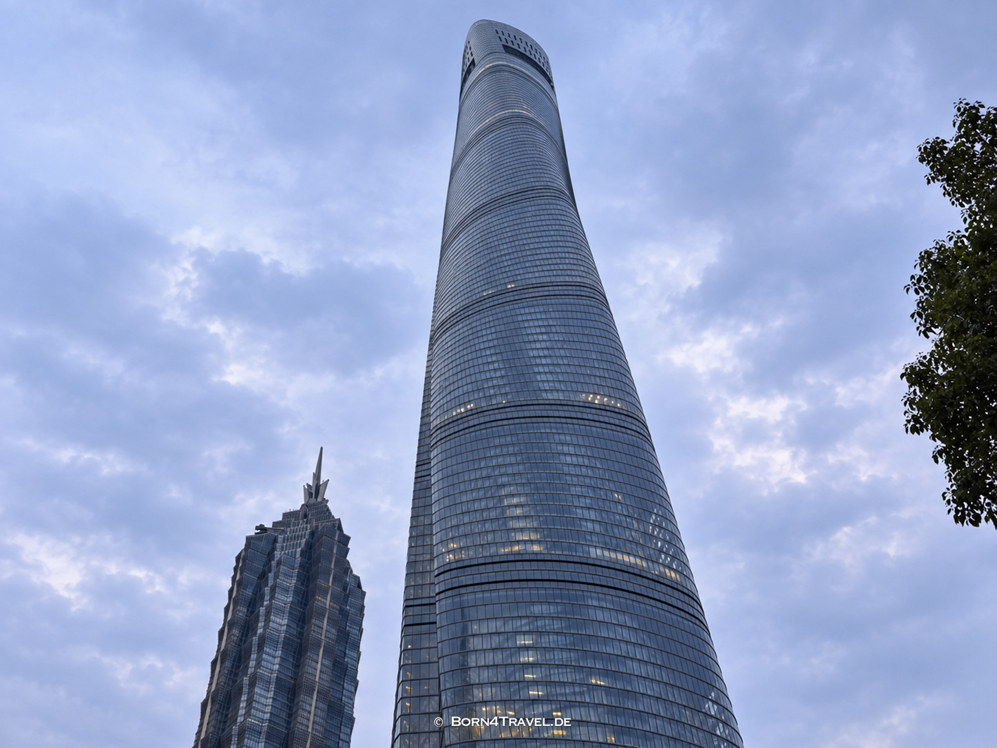 Shanghai Tower in Shanghai,China2026,born4travel.de
