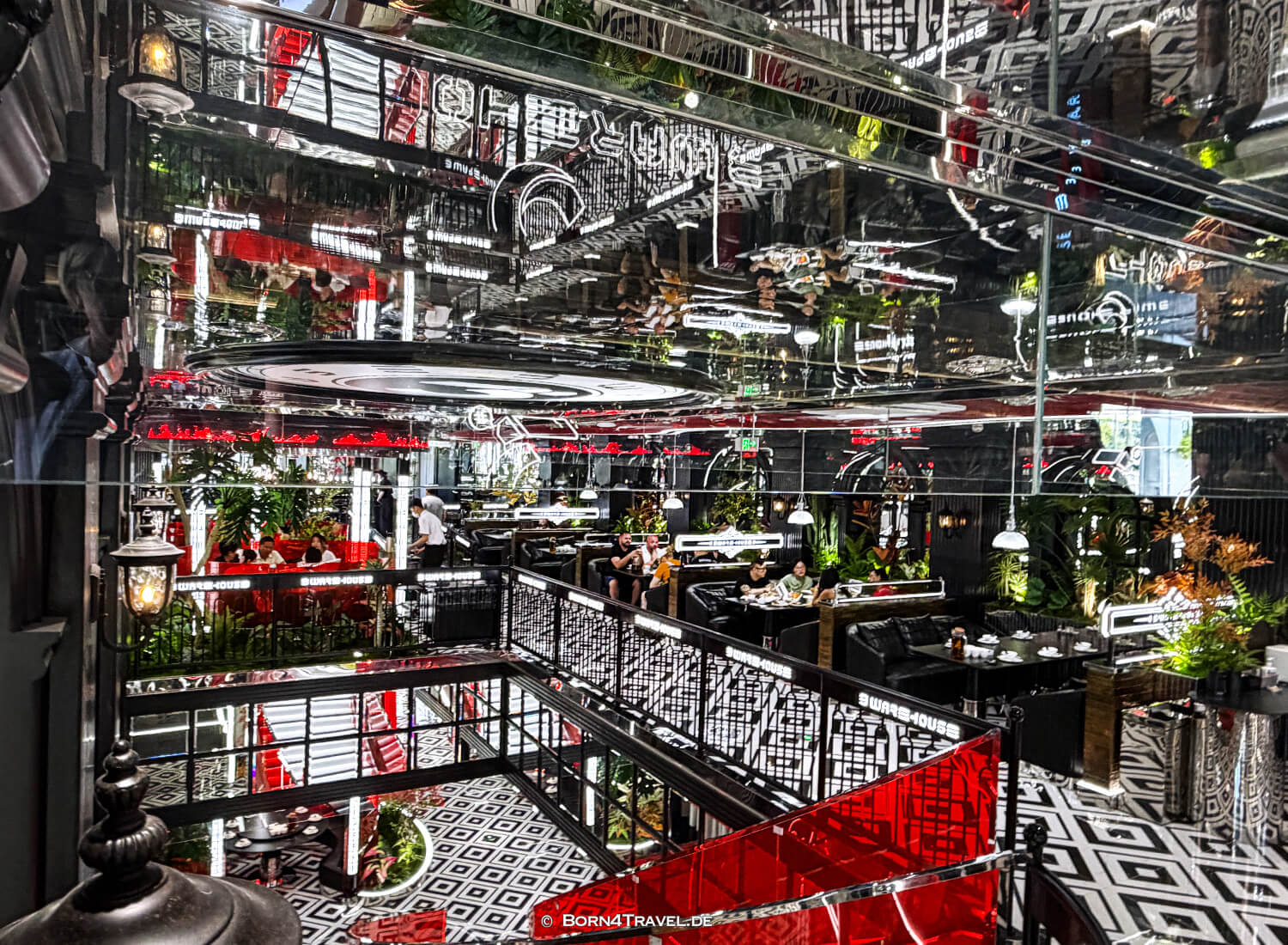 No. 3 Warehouse in Shanghai,China2026,born4travel.de