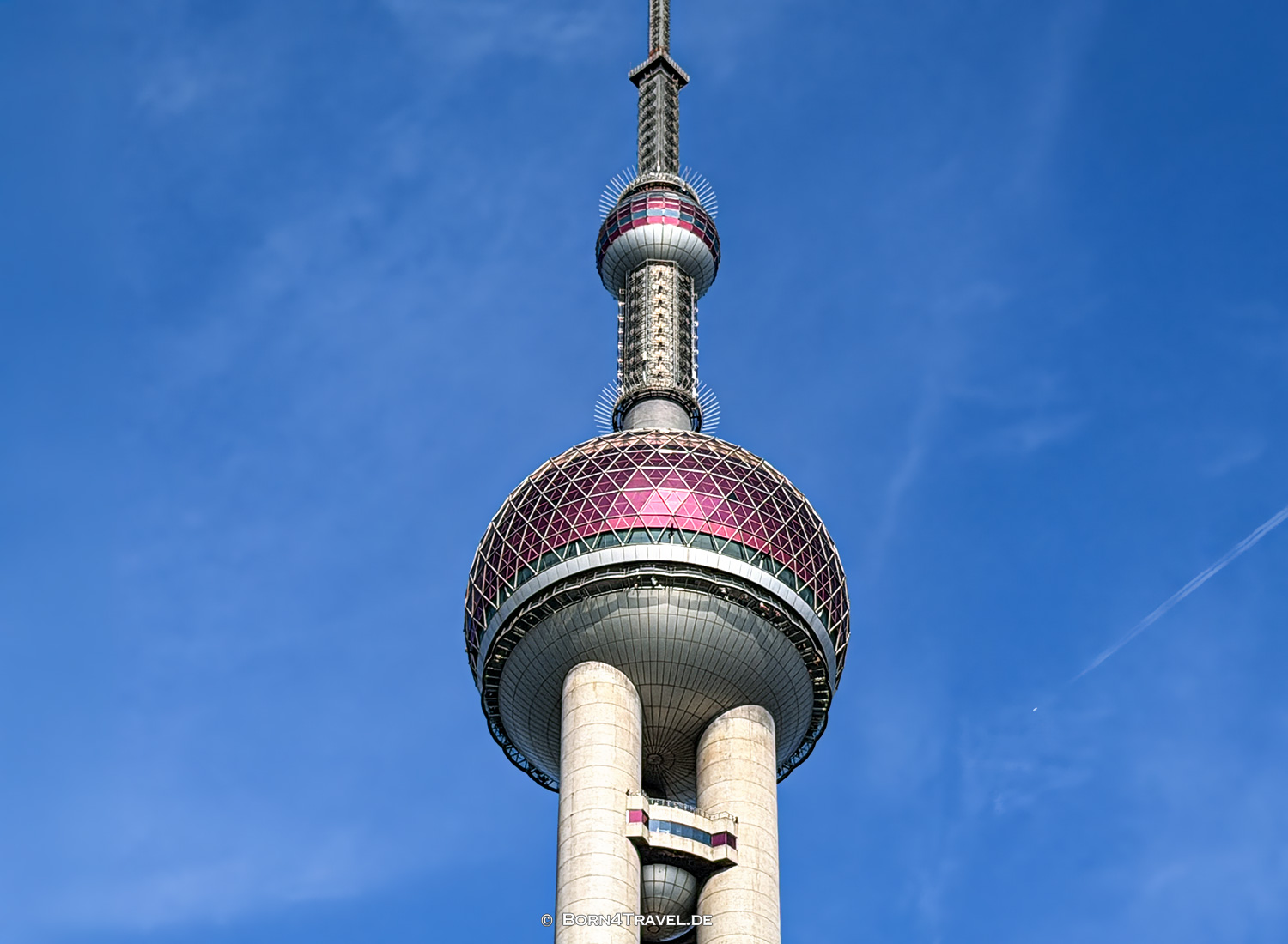Oriental Pearl Tower Shanghai, China 2026, born4travel.de