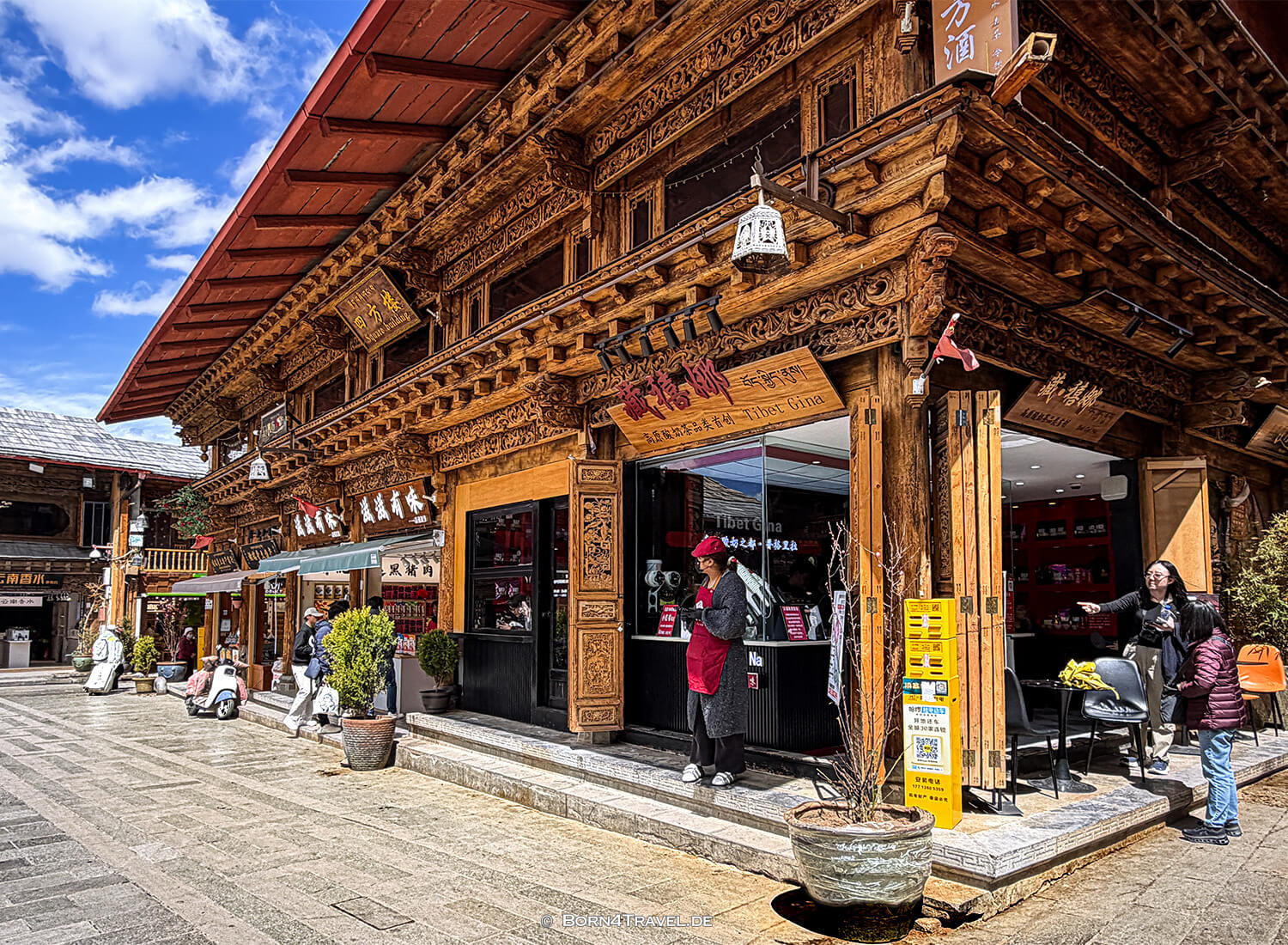 Dukezong Ancient Town,Shangri-la,YunnannChina2026,born4travel.de