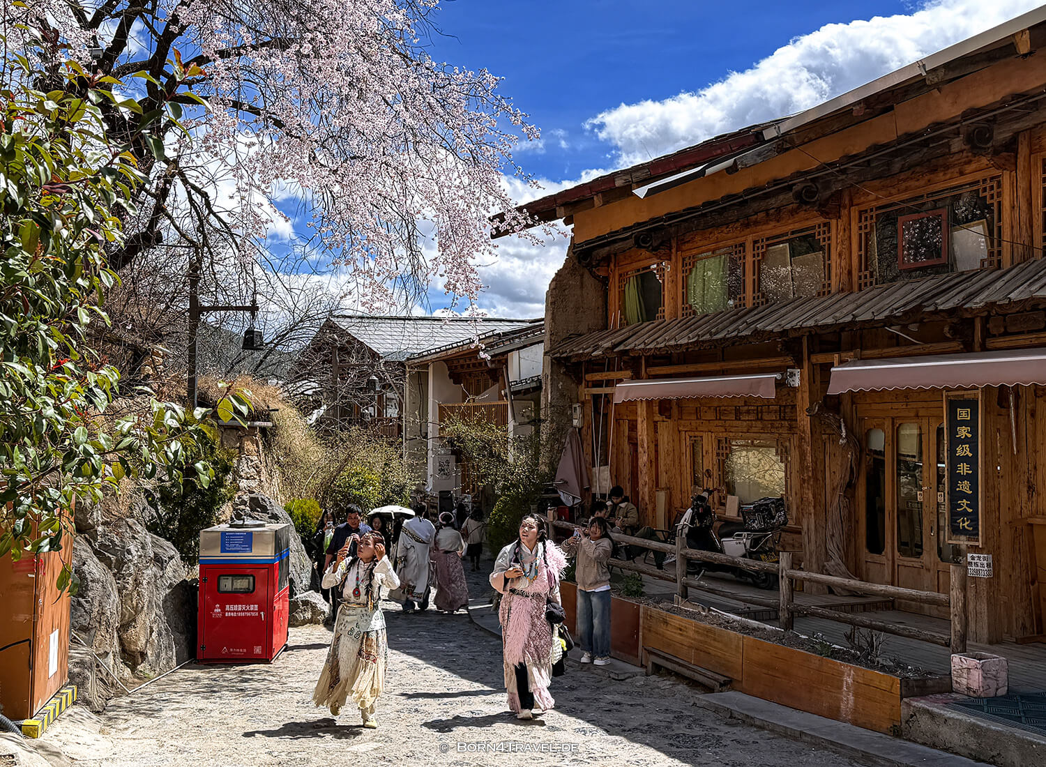 Dukezong Ancient Town,Shangri-la,YunnannChina2026,born4travel.de