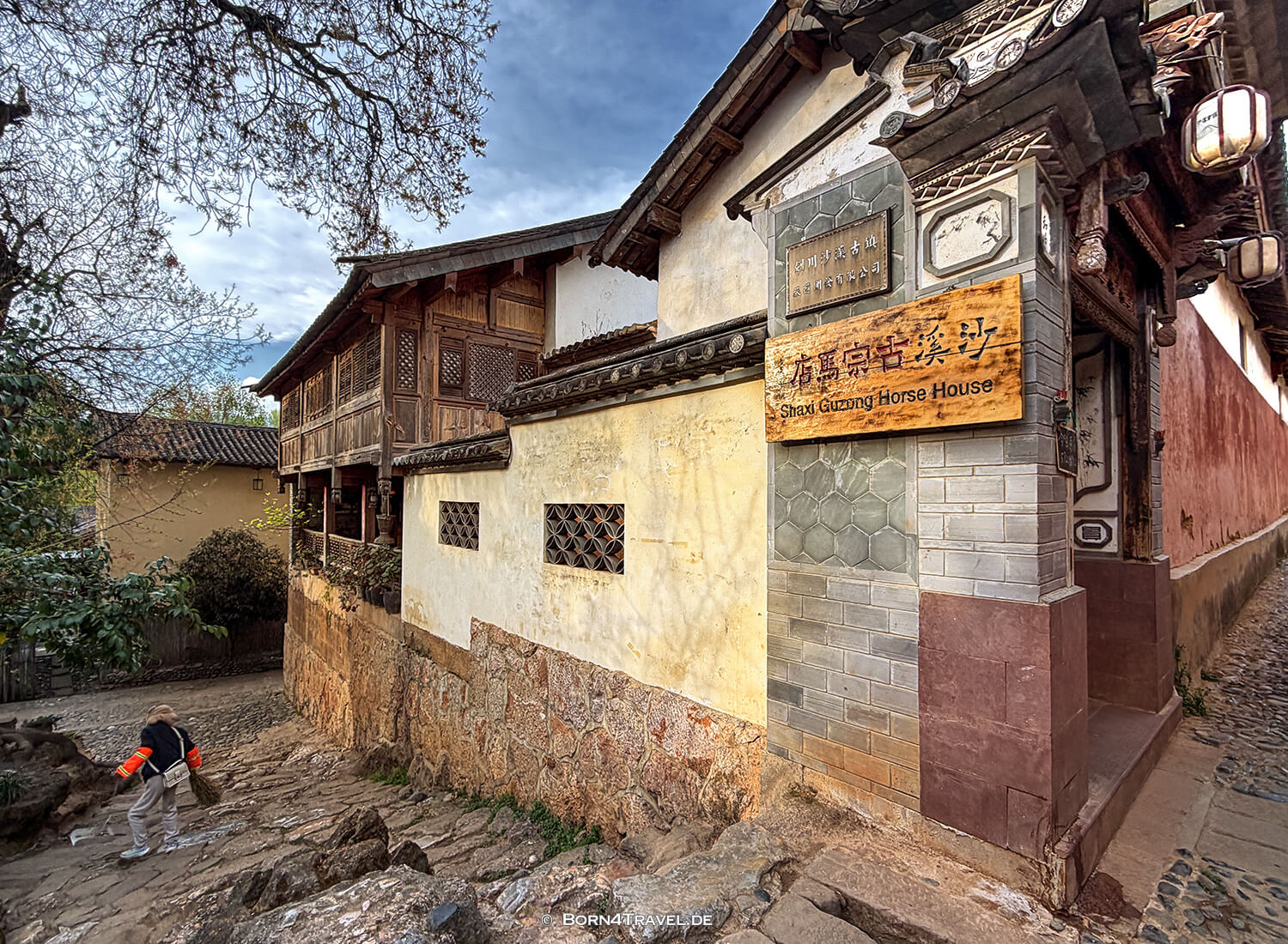 Shaxi Friday Market, Yunnan, China2026,born4travel.de