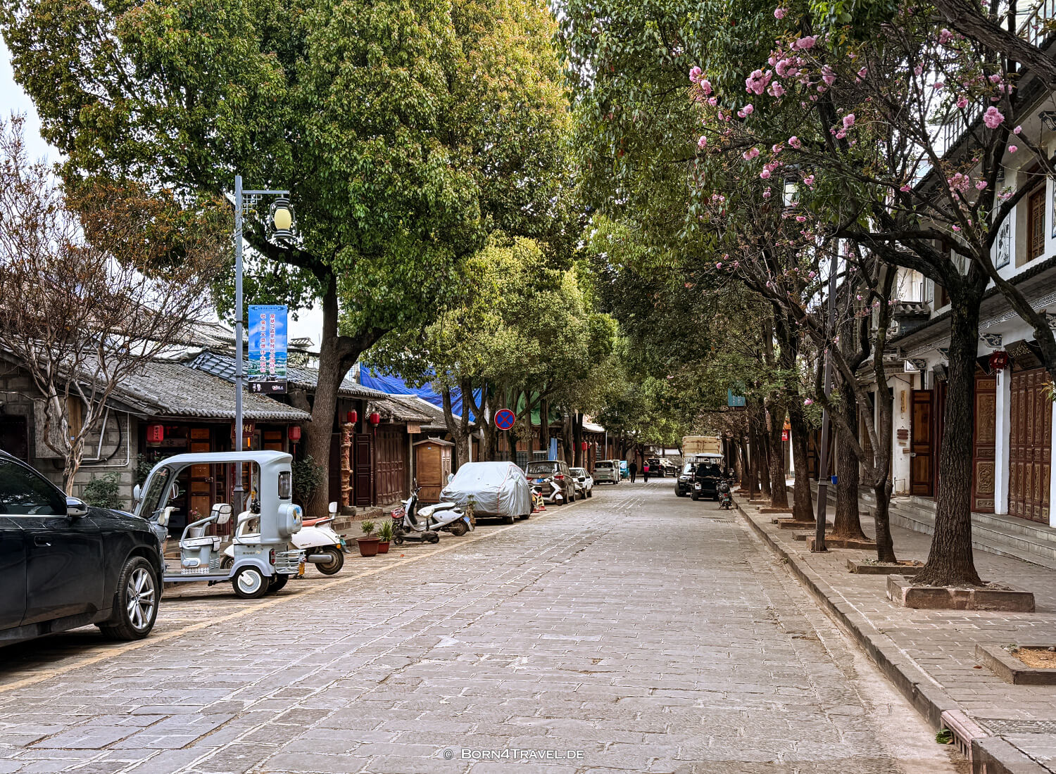 Shaxi Friday Market, Yunnan, China2026,born4travel.de