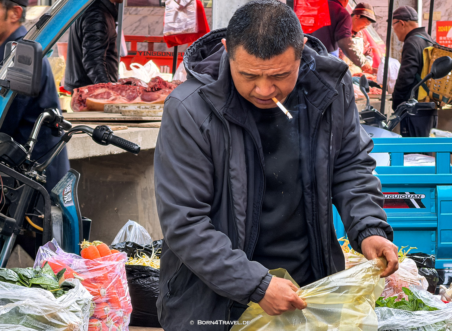 Shaxi Friday Market, Yunnan, China2026,born4travel.de