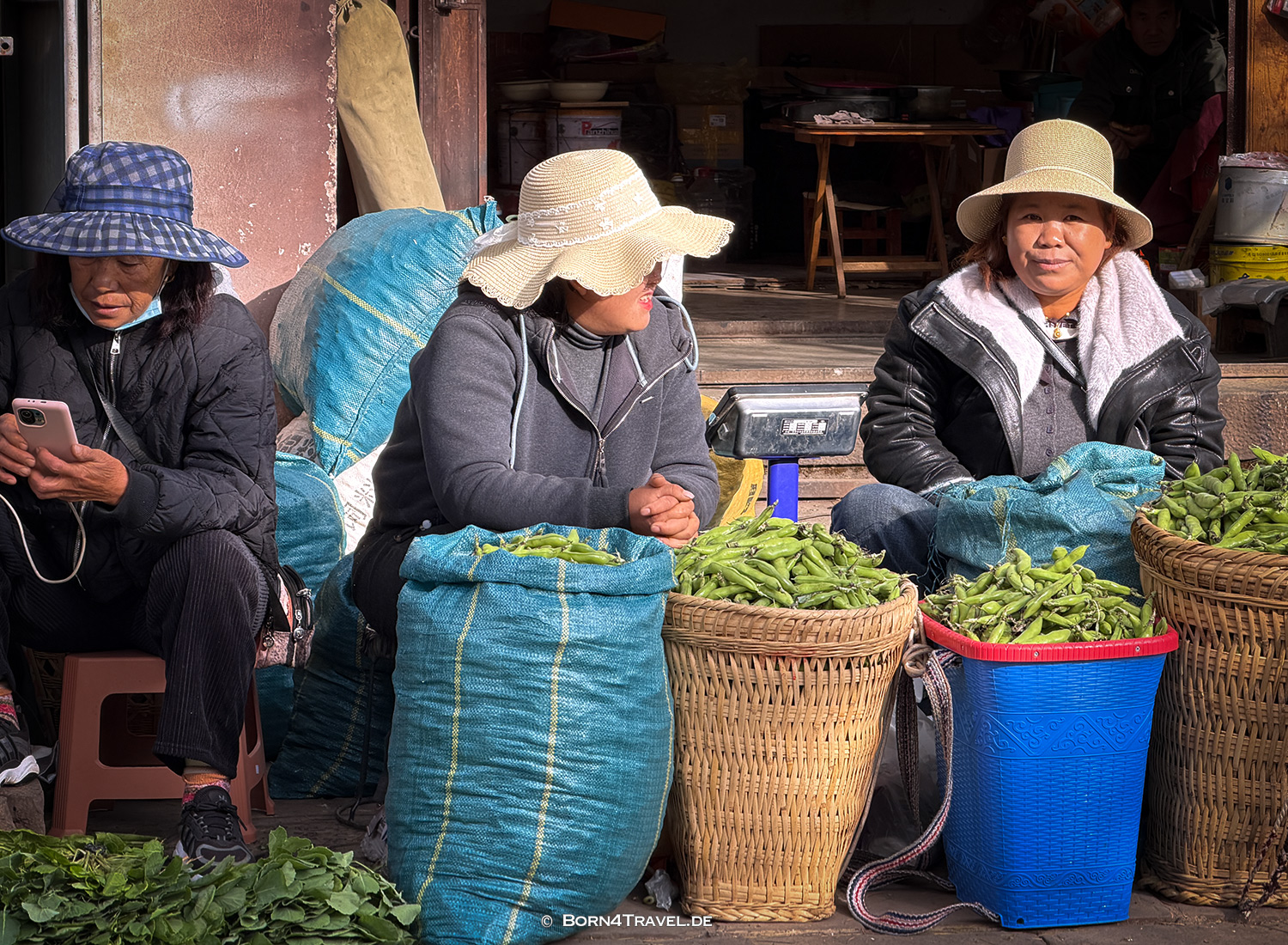 Shaxi Friday Market, Yunnan, China2026,born4travel.de
