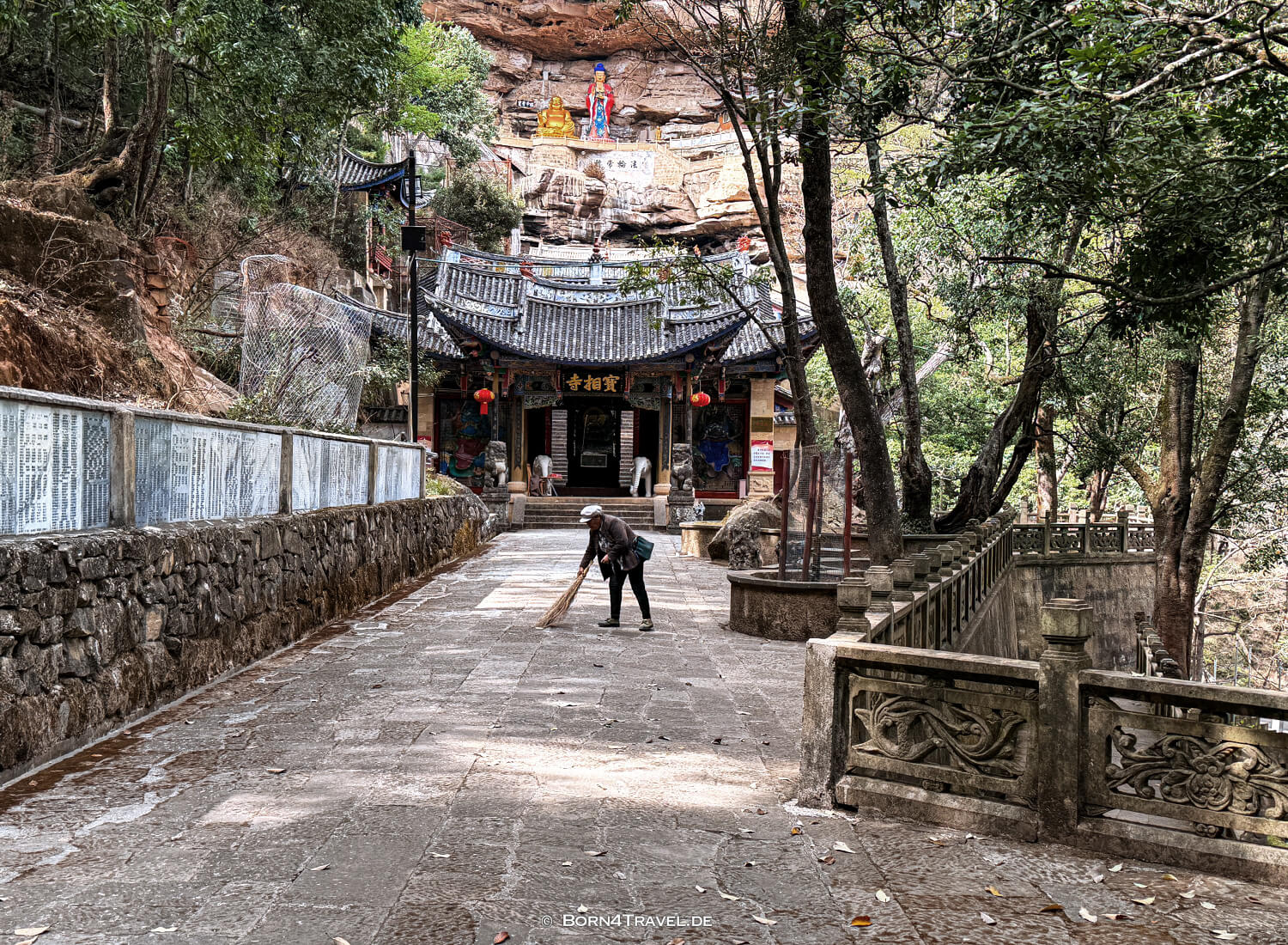 Baoxiang Temple near Shaxi,China2026,born4travel.de
