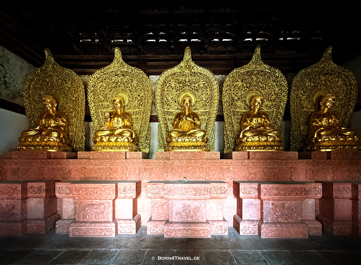 Xingjiao-Tempel Shaxi,China2026,born4travel.de