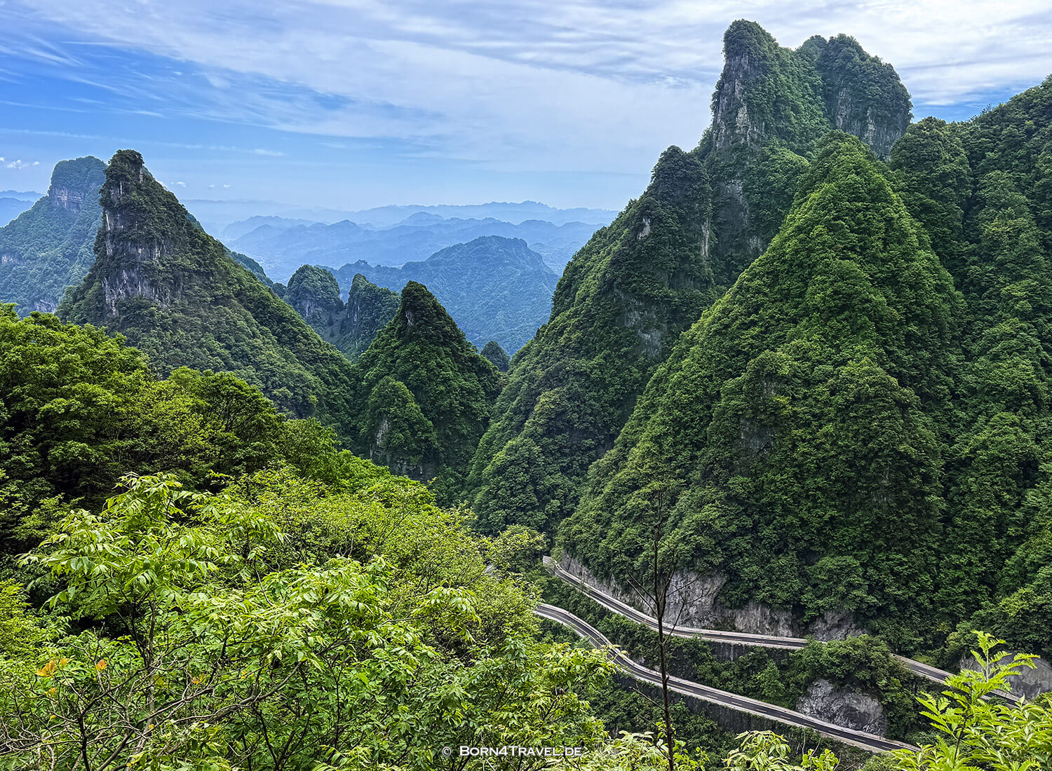 Tianmenshan National Forest Park Zhangjiajie,China2026,born4travel.de