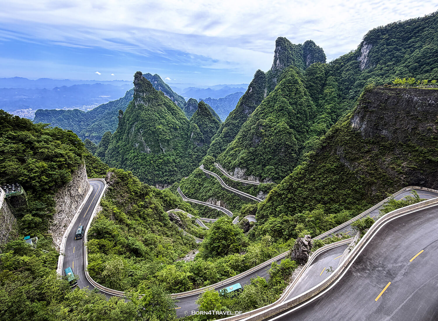 Tianmenshan National Forest Park Zhangjiajie,China2026,born4travel.de