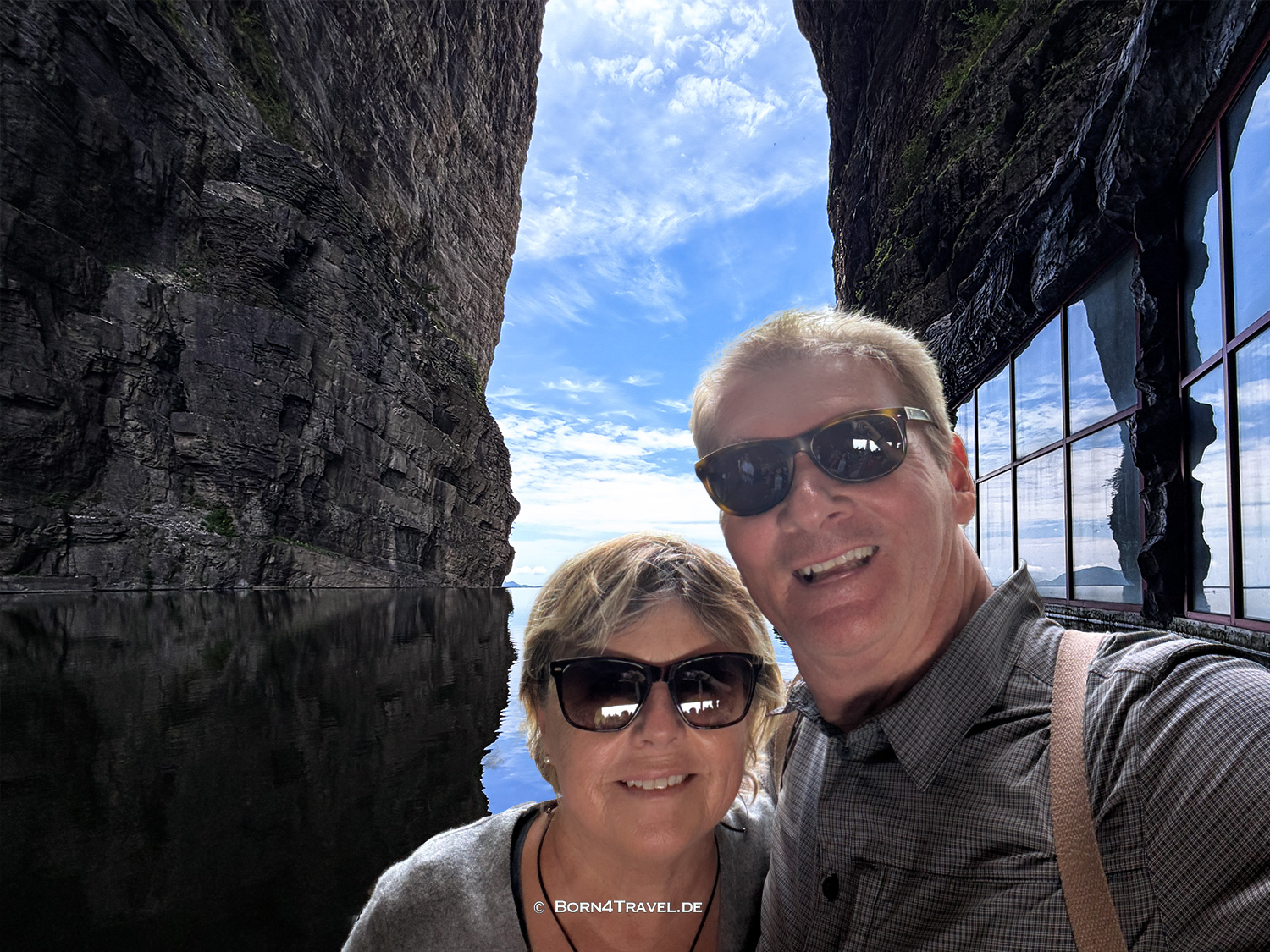 Tianmenshan National Forest Park Zhangjiajie,China2026,born4travel.de