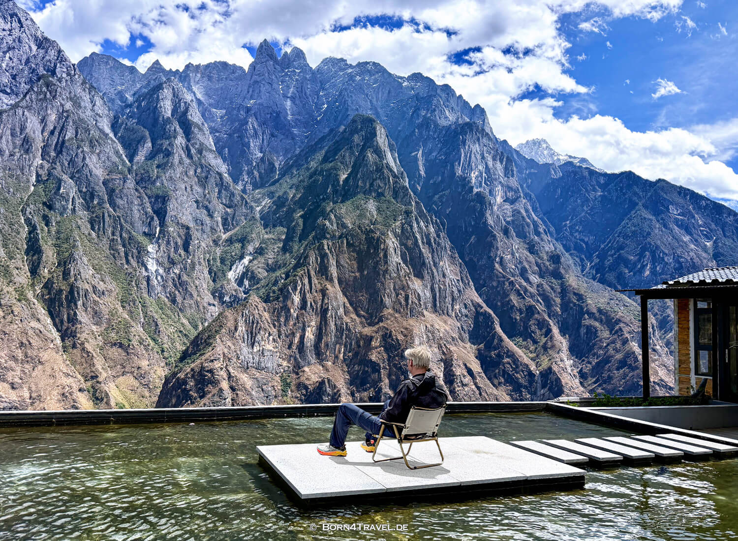 Tiger Leaping Gorge, Yunnan,China2026,born4travel.de