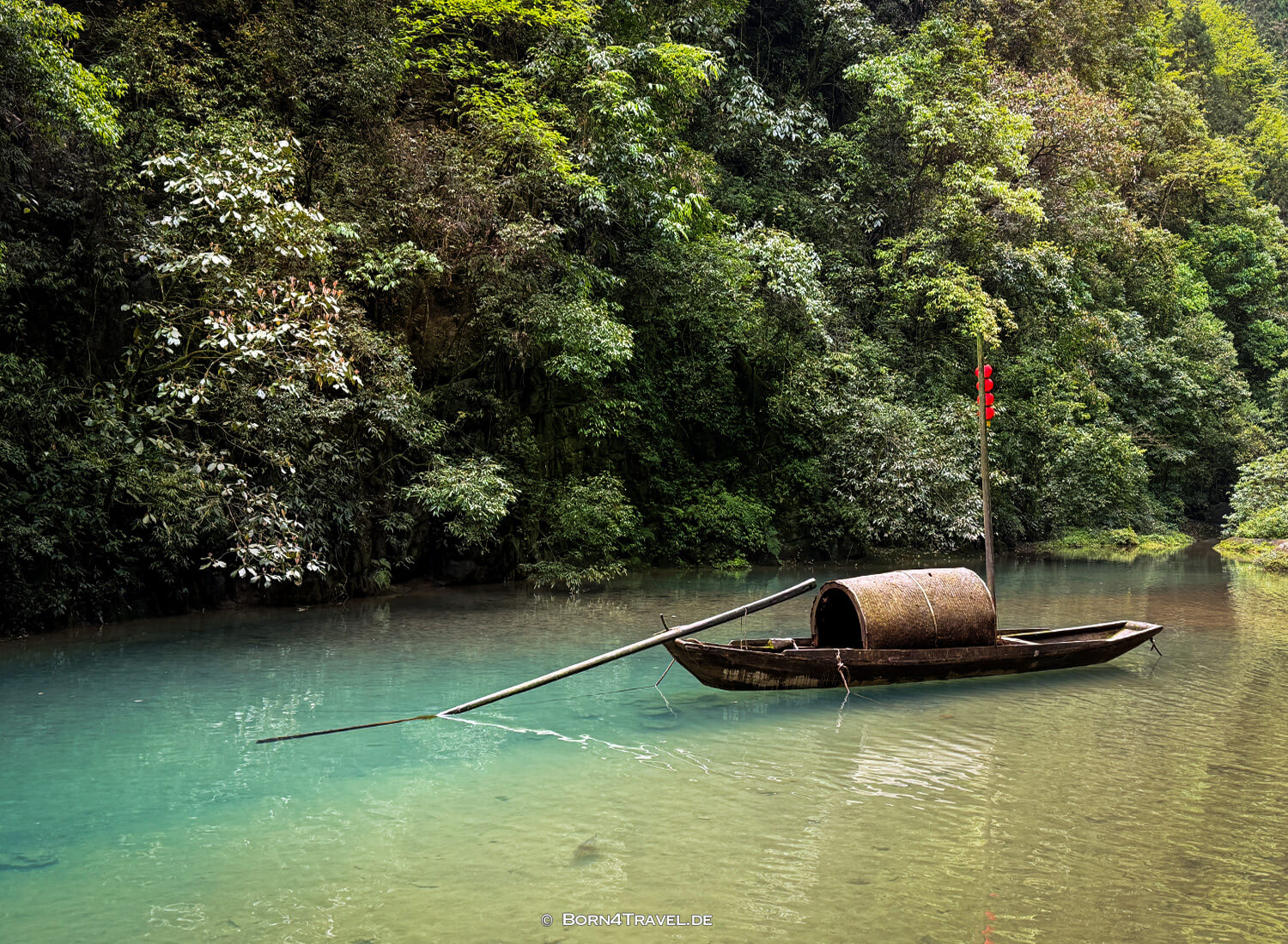 羊水河 (Yángshuǐ Hé) im Wulong-Karstgebiet.,China2026,born4travel.de