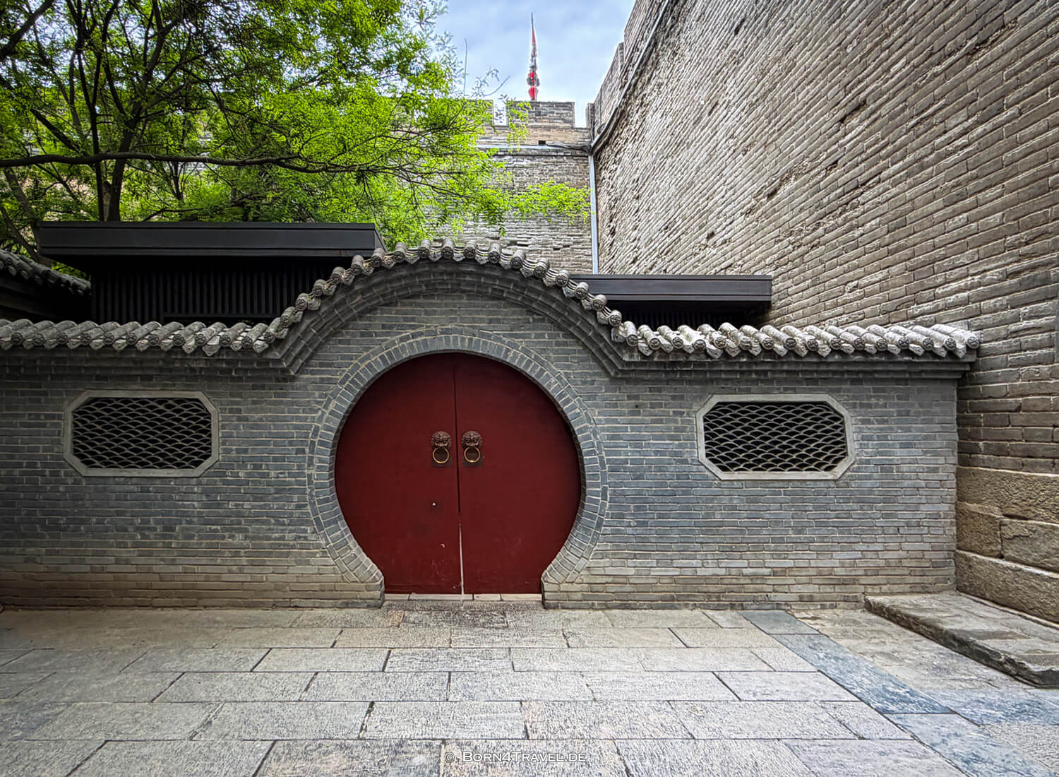 City Wall Xi'an,China2026,born4travel.de