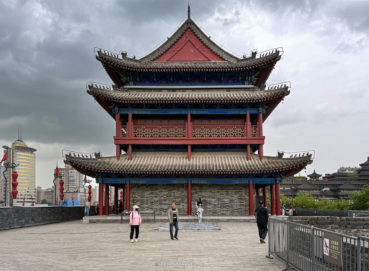 City Wall Xi'an,China2026,born4travel.de