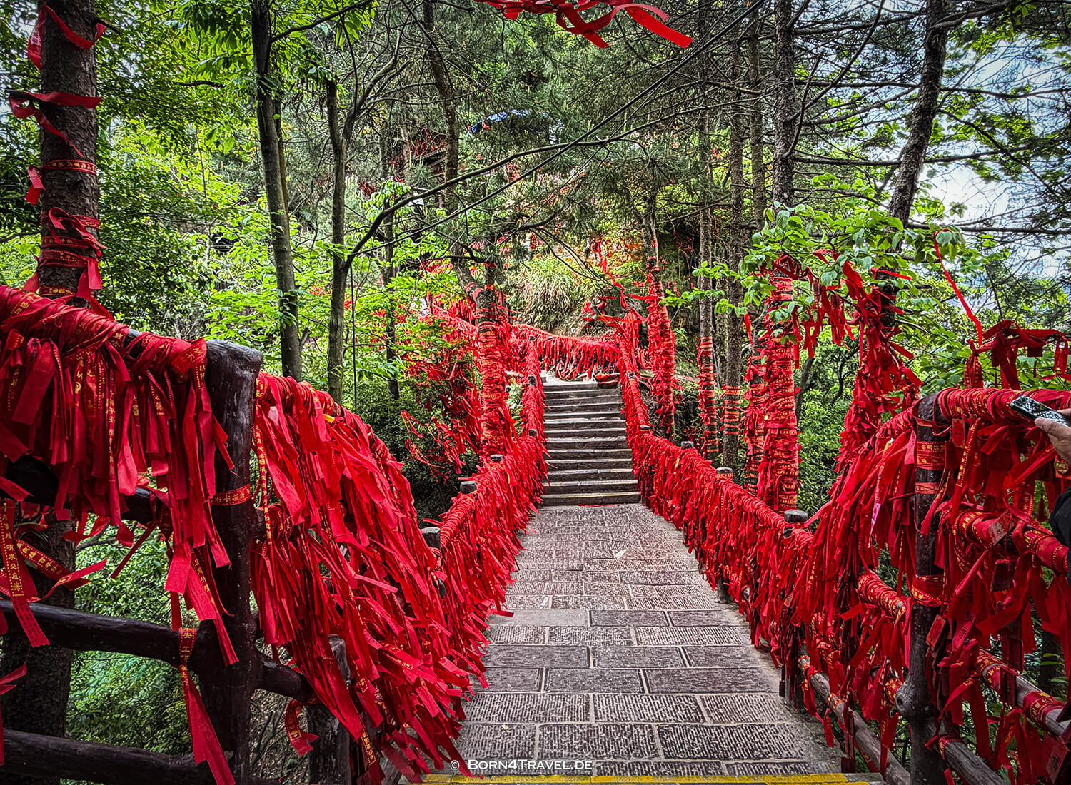 Yuanjiajie Scenic Area< im ZhangjiajieChina2026,born4travel.de