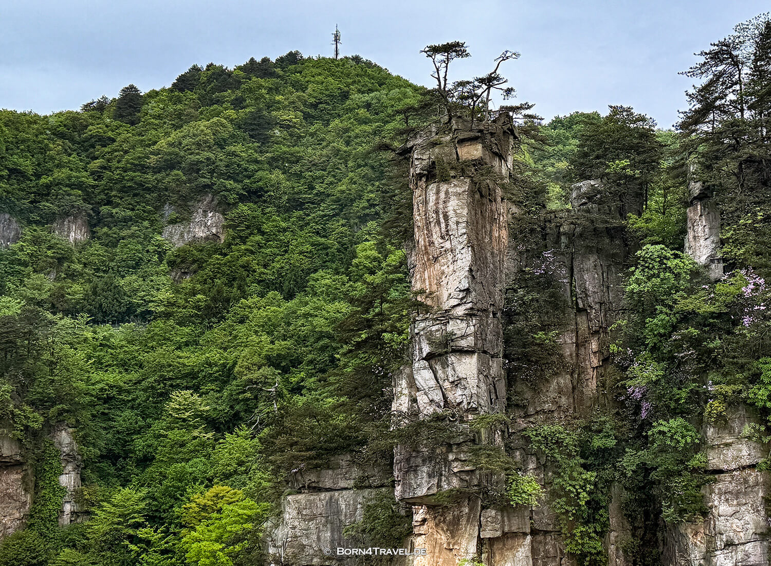 Tianzi-Mountain-Seilbahn,Zhangjiajie National Forest Park,China2026,born4travel.de