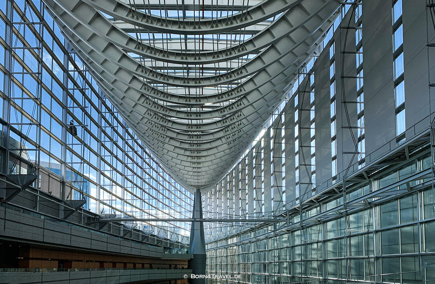 Tokyo International Forum, Tokyo by bike 2019,born4travel.de