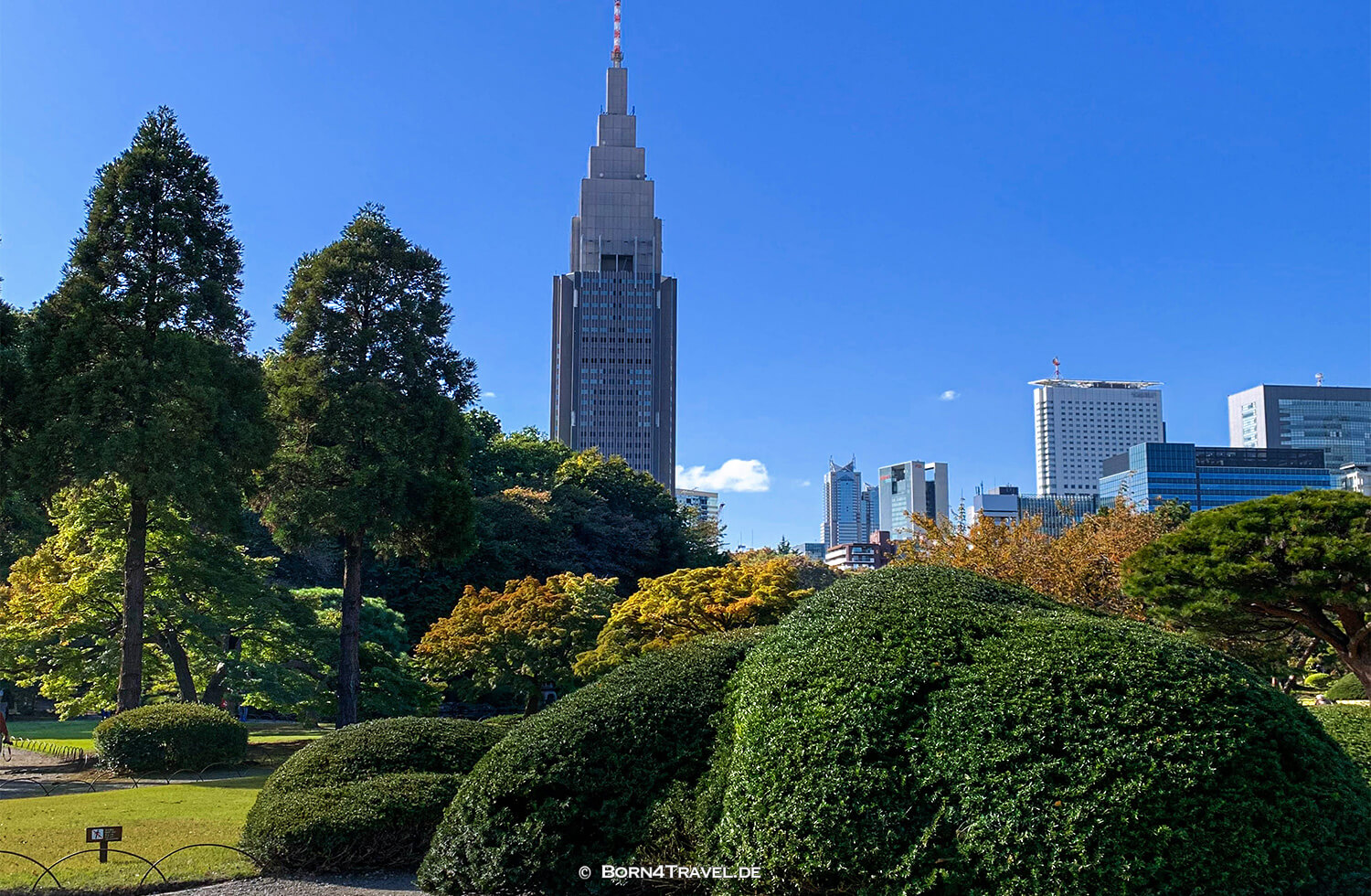 Shinjuku Garden,Tokyo by bike 2019,born4travel.de