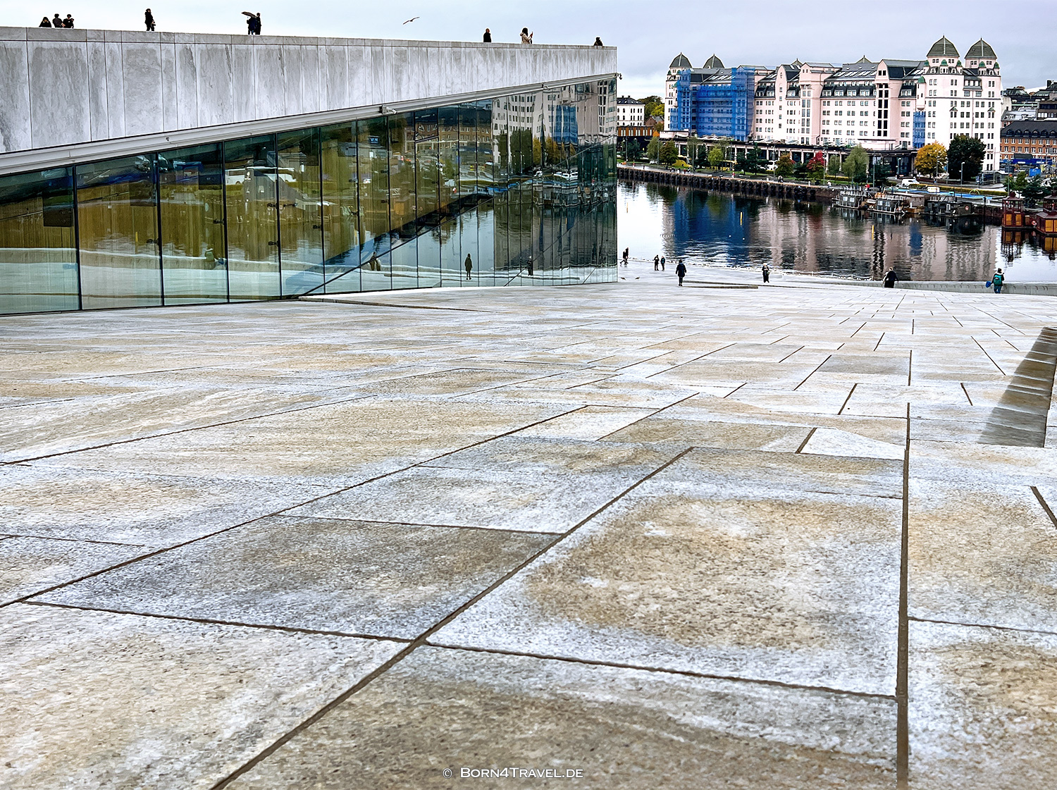 Operahuset - Oslo Opernhaus, Stadtteil Bjørvika,Oslo2025,born4travel.de