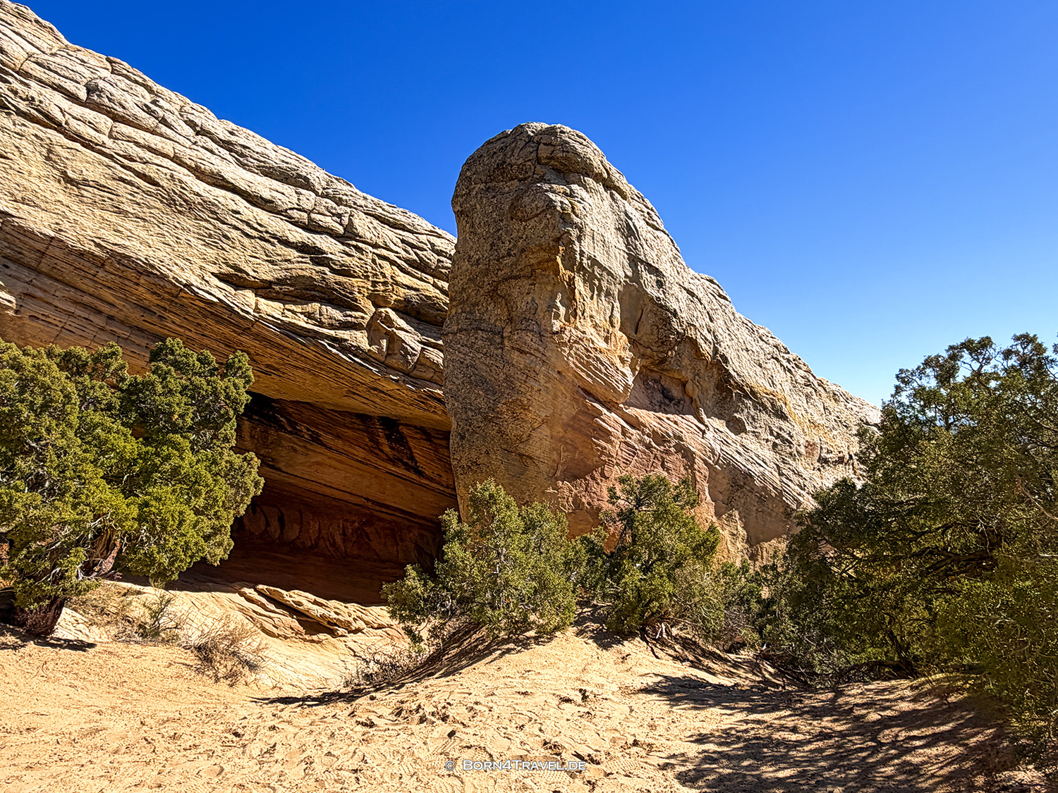 Moonlight Arch near Vernal,Utah,USA2025,born4travel.de