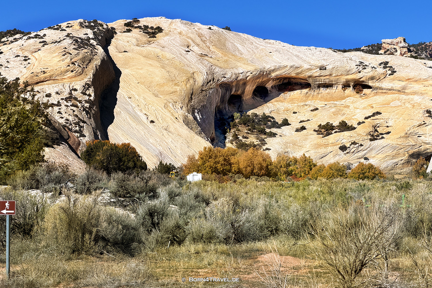 Moonlight Arch near Vernal,Utah,USA2025,born4travel.de