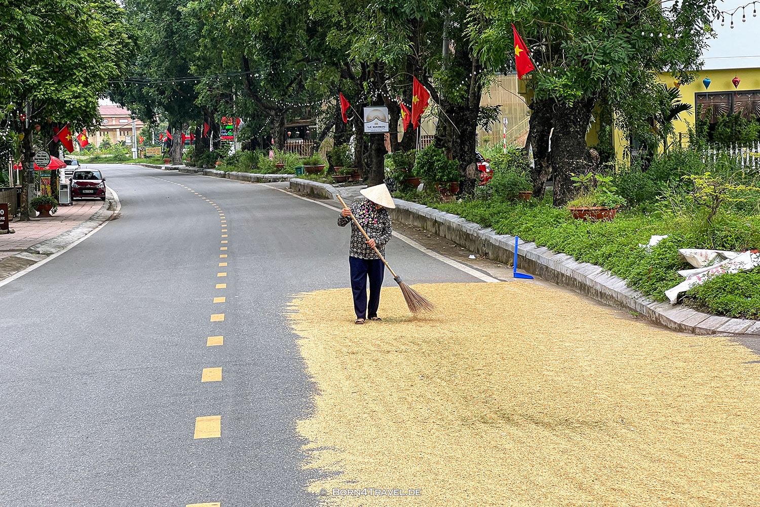 Tam Cốc,Vietnam,born4travel