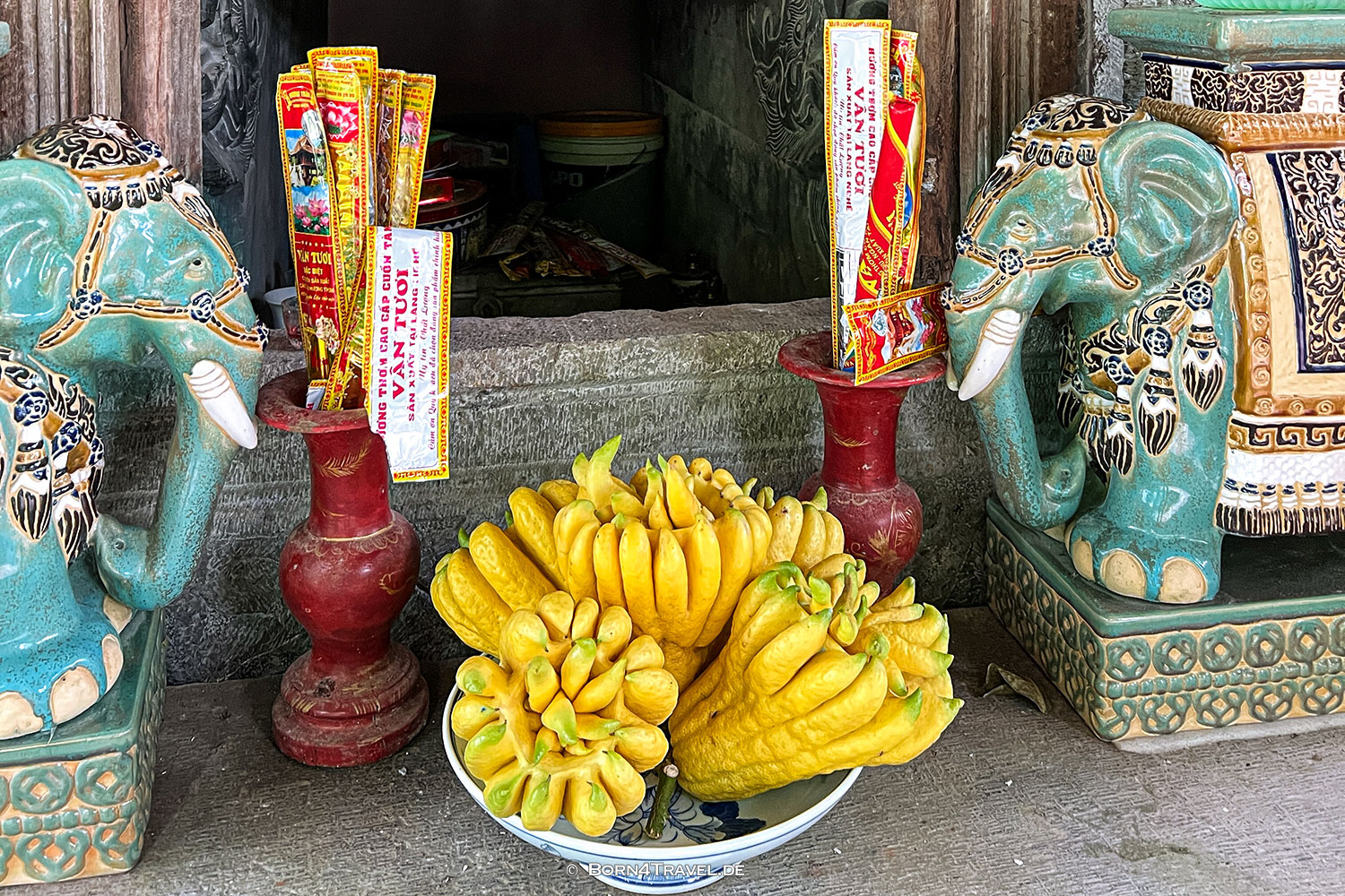 Đền Vối,Vietnam,born4travel