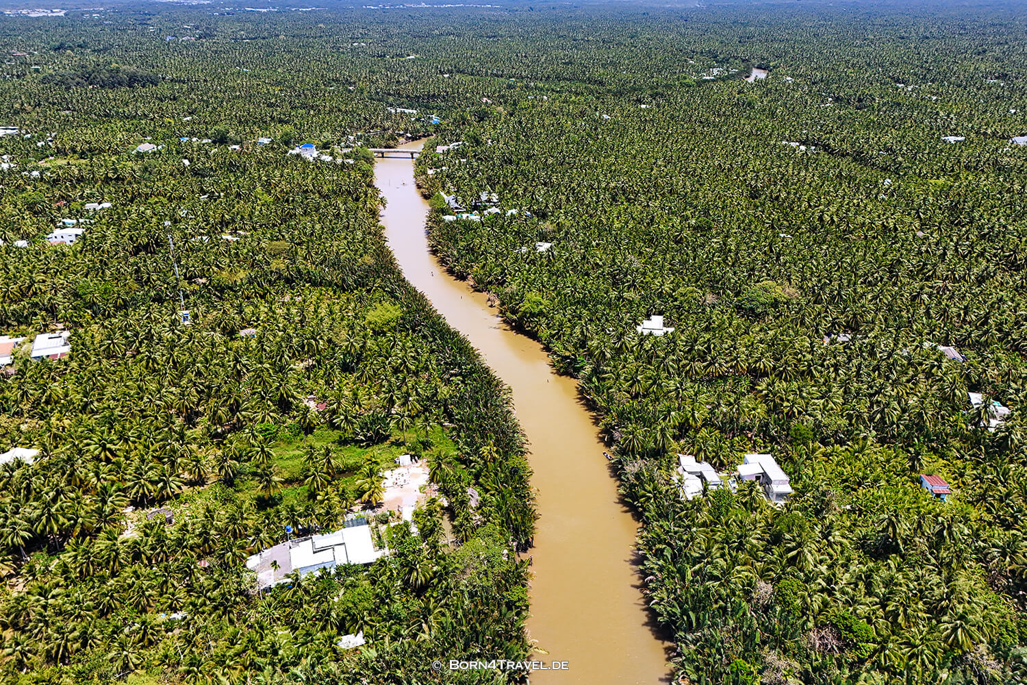 InnerZen,Mekong Ben Tre,Vietnam2025,born4travel.de InnerZen,Mekong Ben Tre,Vietnam2025,born4travel.de