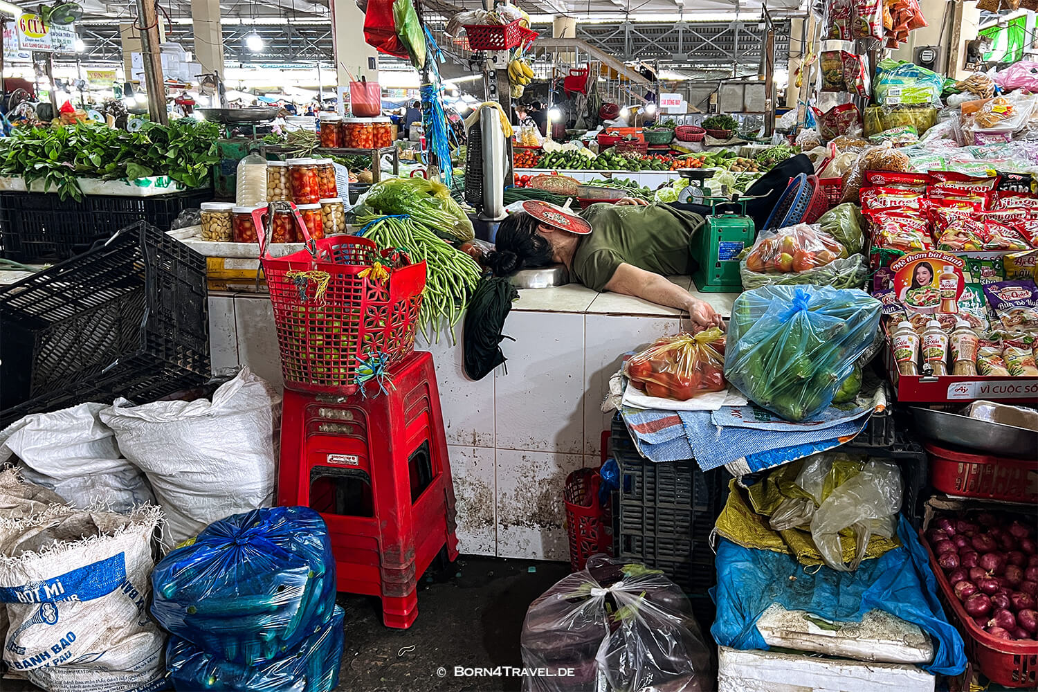 Ben Tre Market,Vietnam2025,born4travel.de Ben Tre Market,Vietnam2025,born4travel.de