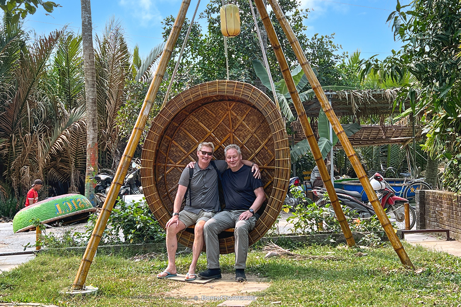 Coconut Basket Boat Tour in Hội An,Vietnam2025,born4travel.de
