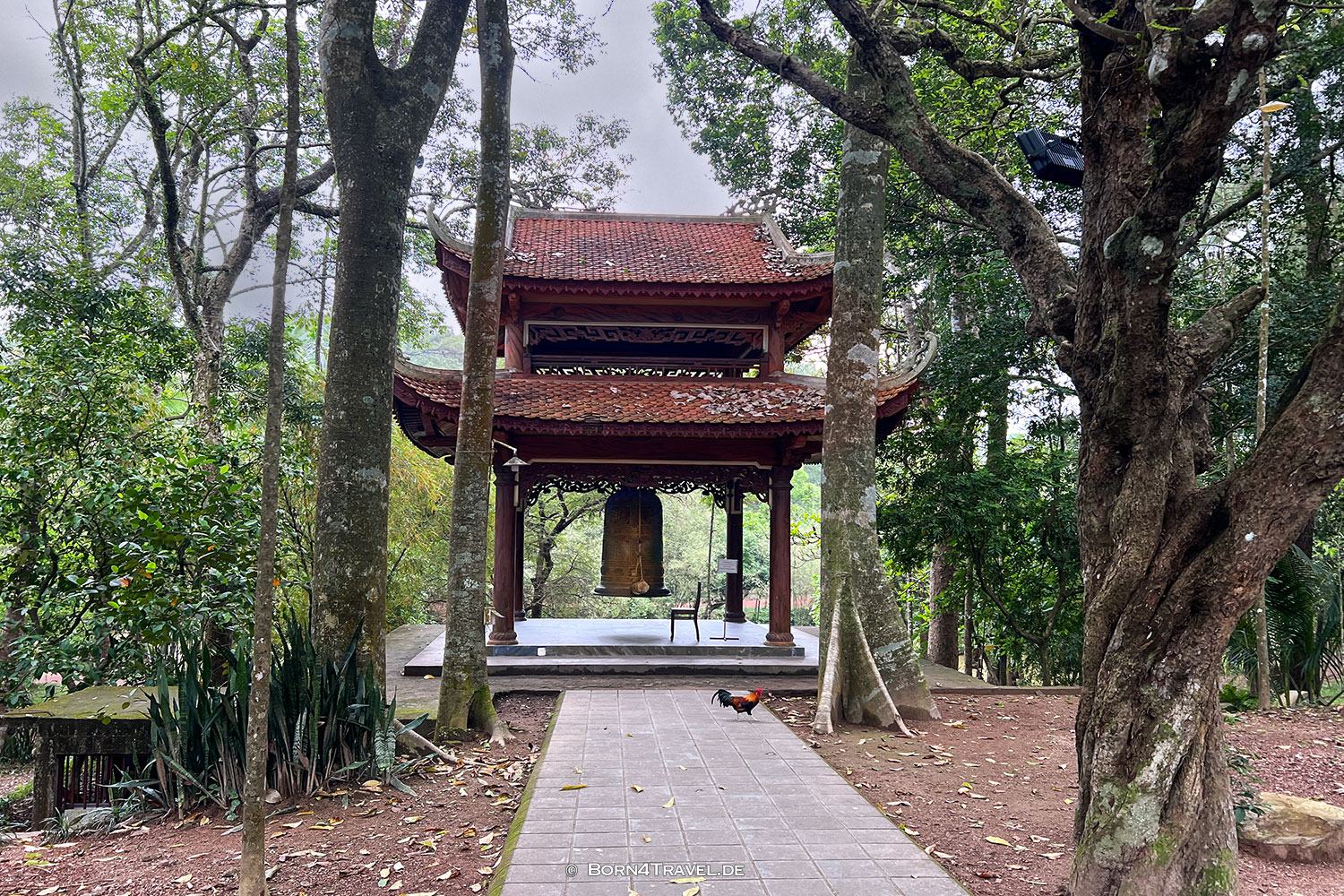 Chùa Từ Hiếu,Huế,Vietnam2025,born4travel.de