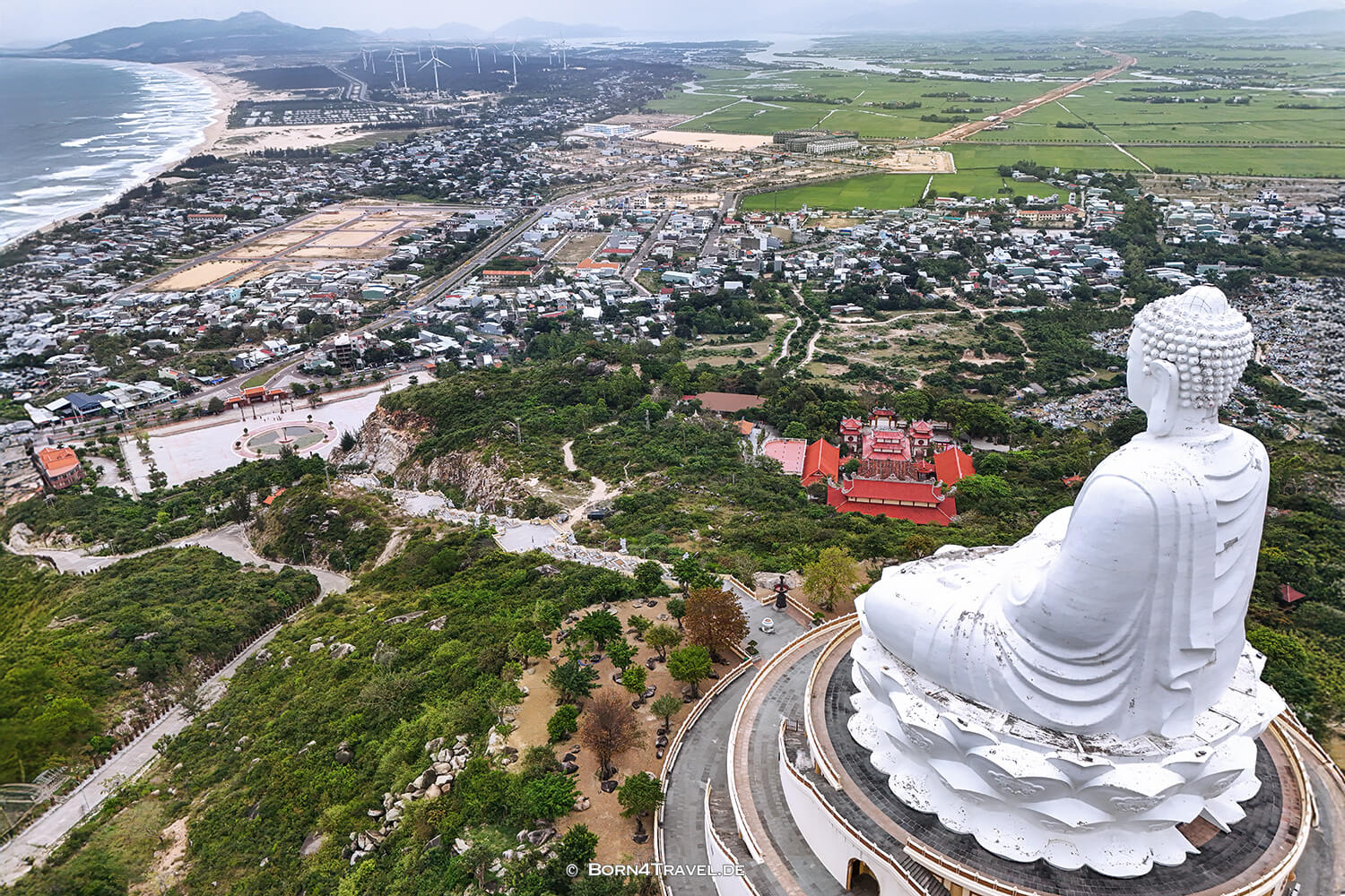 Buddha Statue of Thien Hung Zen Quy Nhơn,Vietnam2025,born4travel.de Buddha Statue of Thien Hung Zen Quy Nhơn,Vietnam2025,born4travel.de