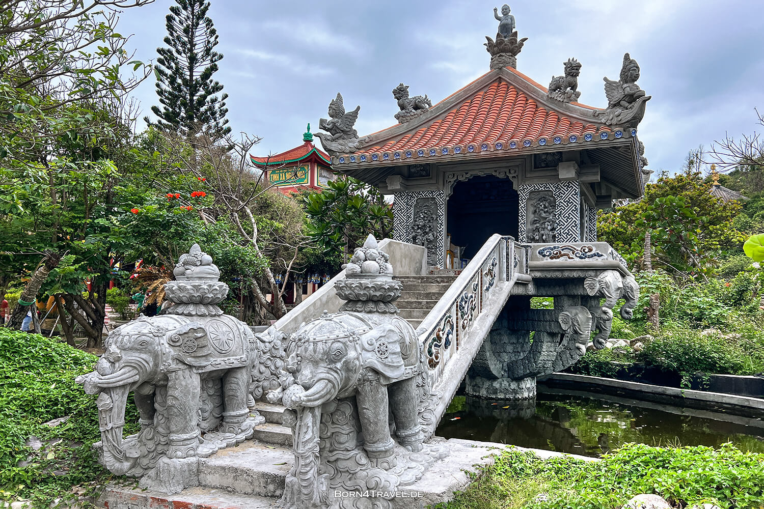 Tịnh xá Ngọc Hòa in Eo Gió,Quy Nhơn,Vietnam2025,born4travel.de Tịnh xá Ngọc Hòa in Eo Gió,Quy Nhơn,Vietnam2025,born4travel.de